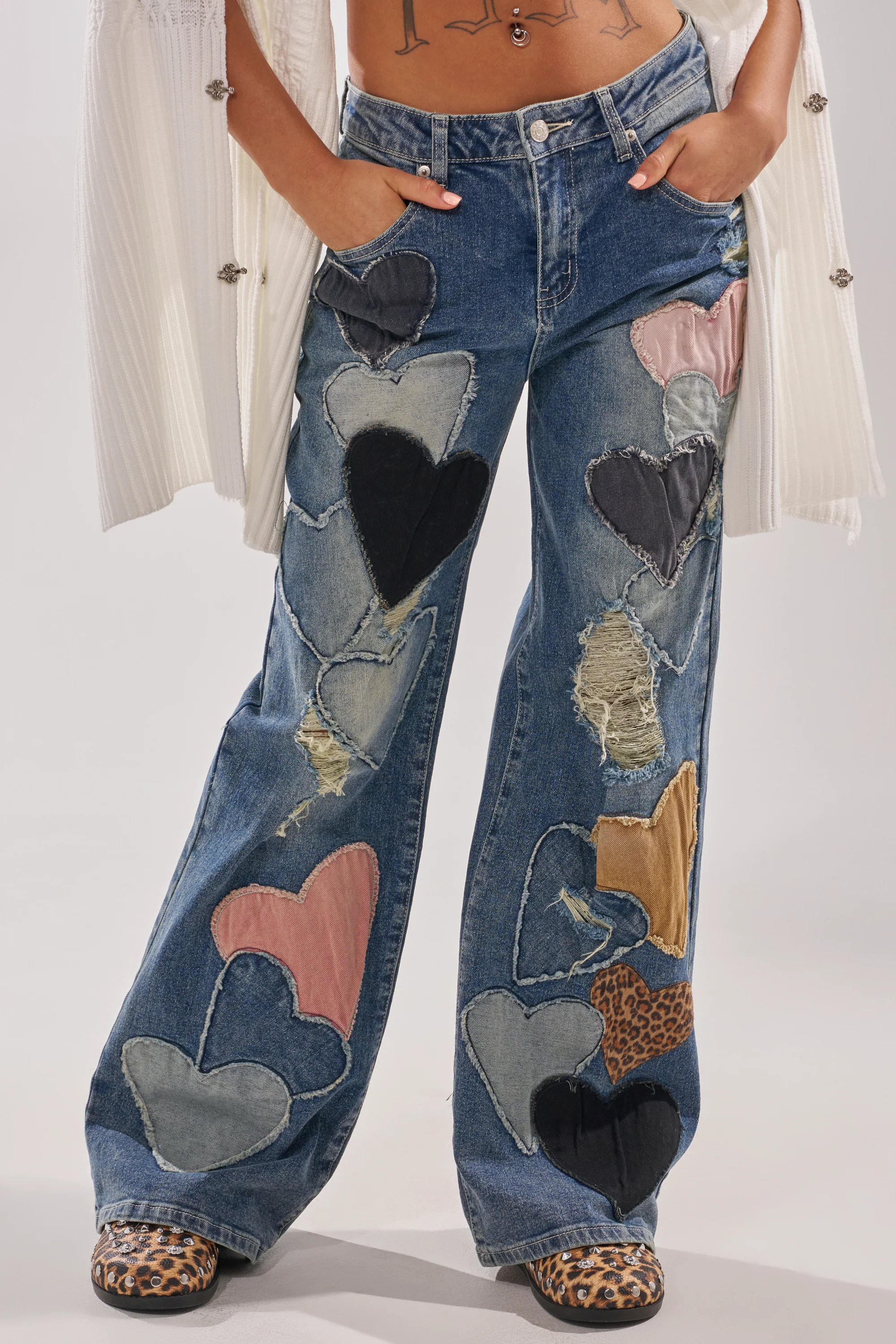 LOVE ME HARD RELAXED DENIM - Akira Store