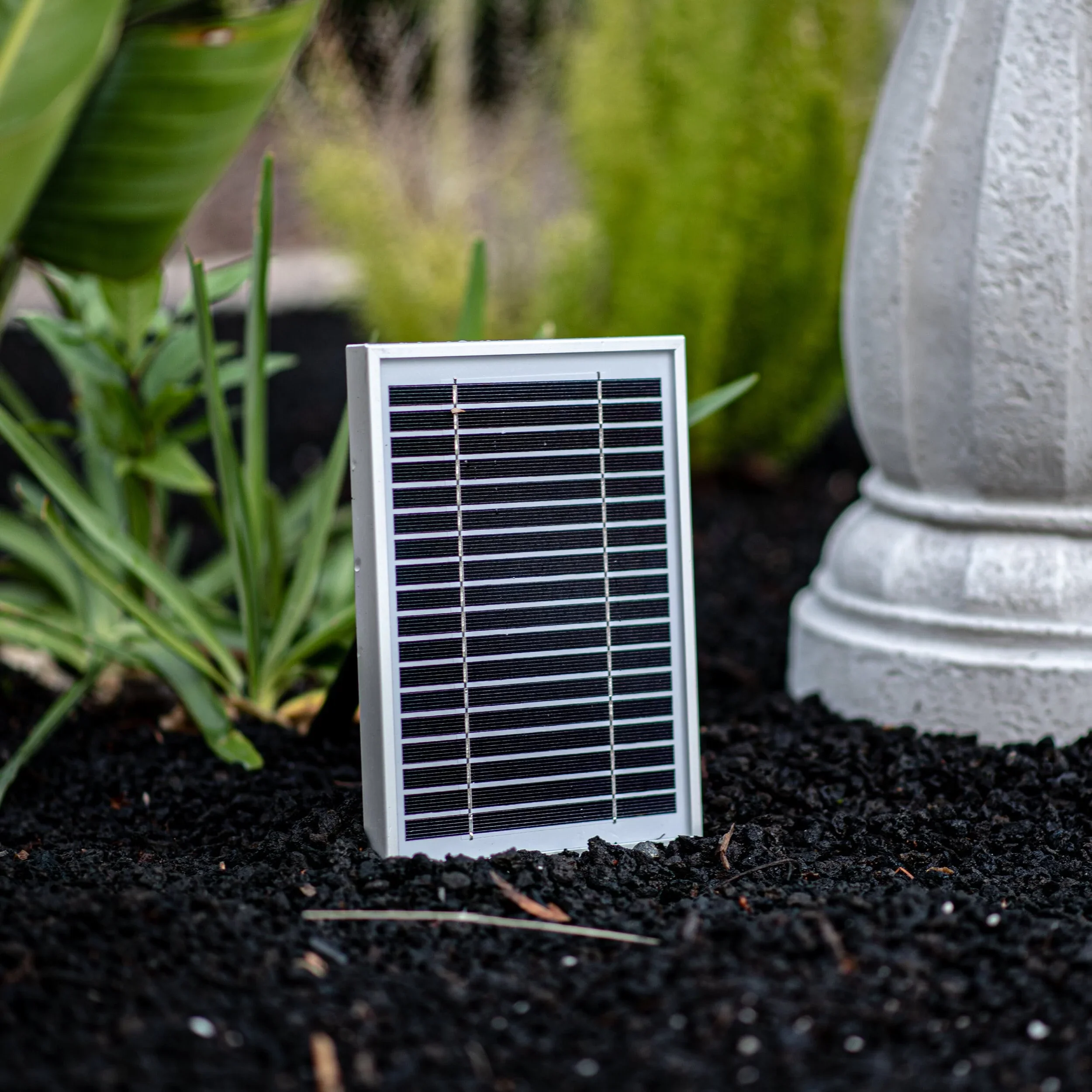 XBrand 44 H White Fiberglass/Resin 2-Tier Solar Water Fountain w/ Solar Panel and Auto-Shut Off Pump, Solar Garden Fountain, Tall Outdoor Fountain, Two Tiered Birdbath Fountain