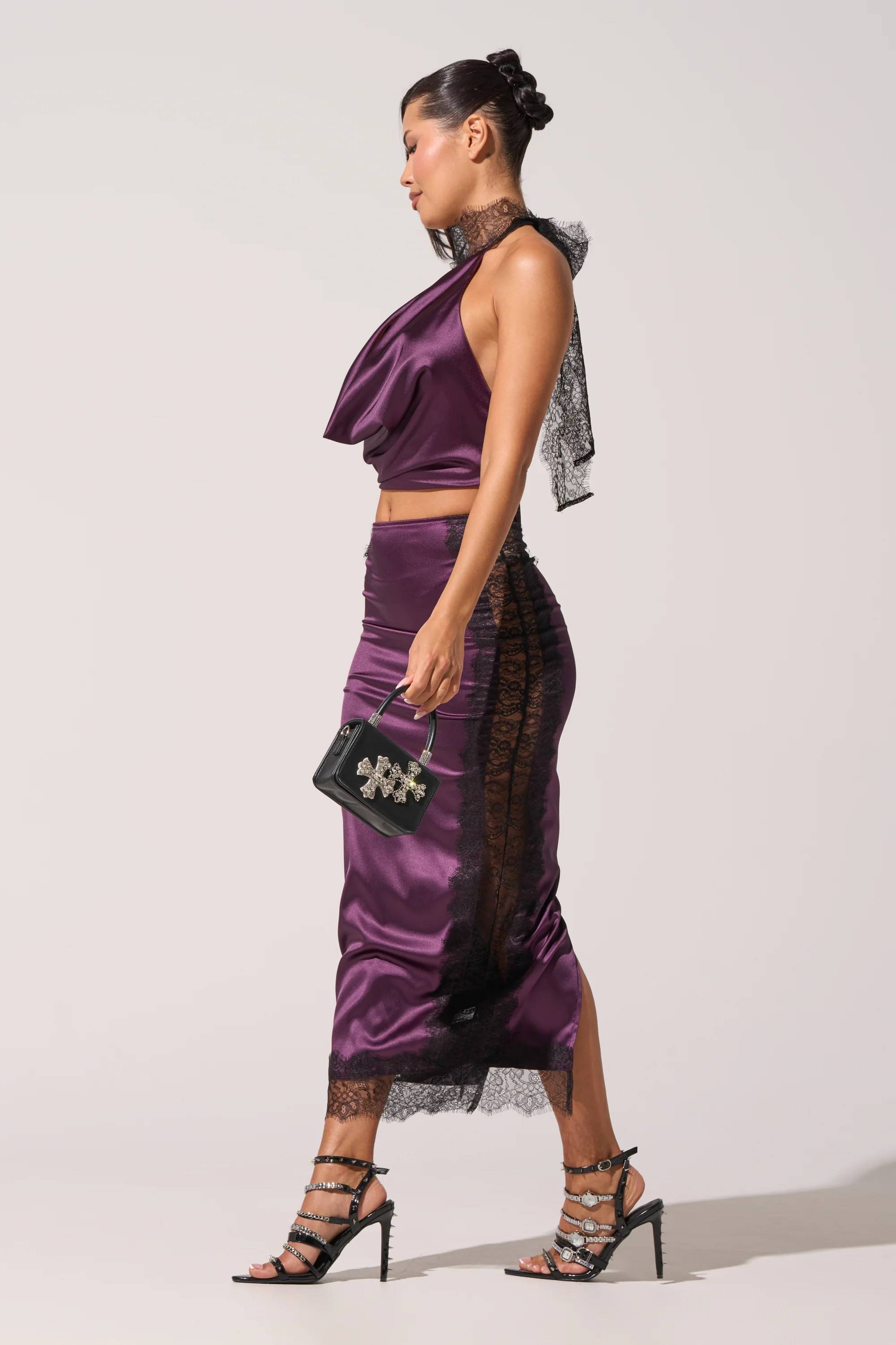 GOLDEN GIRL SATIN MAXI SKIRT - Akira Store