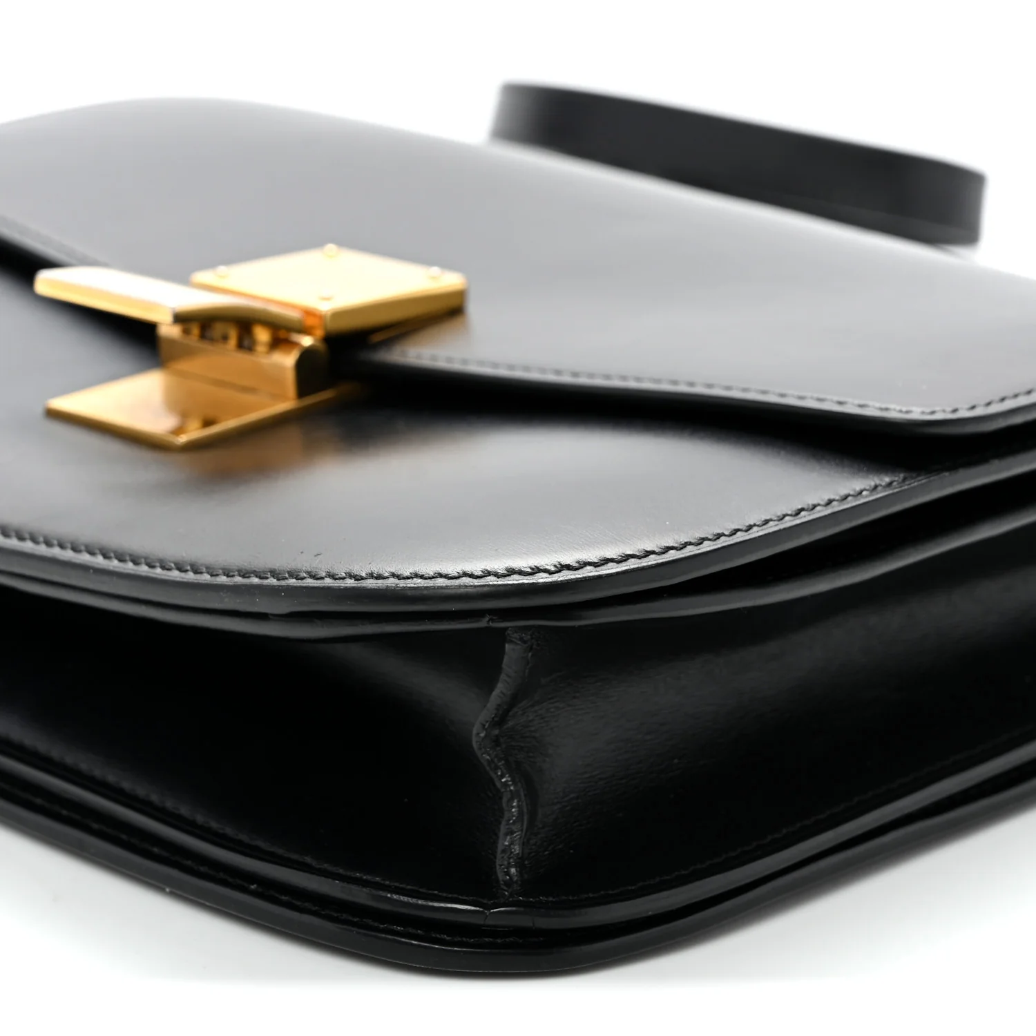 Box Calfskin Medium Classic Box Flap Bag Black