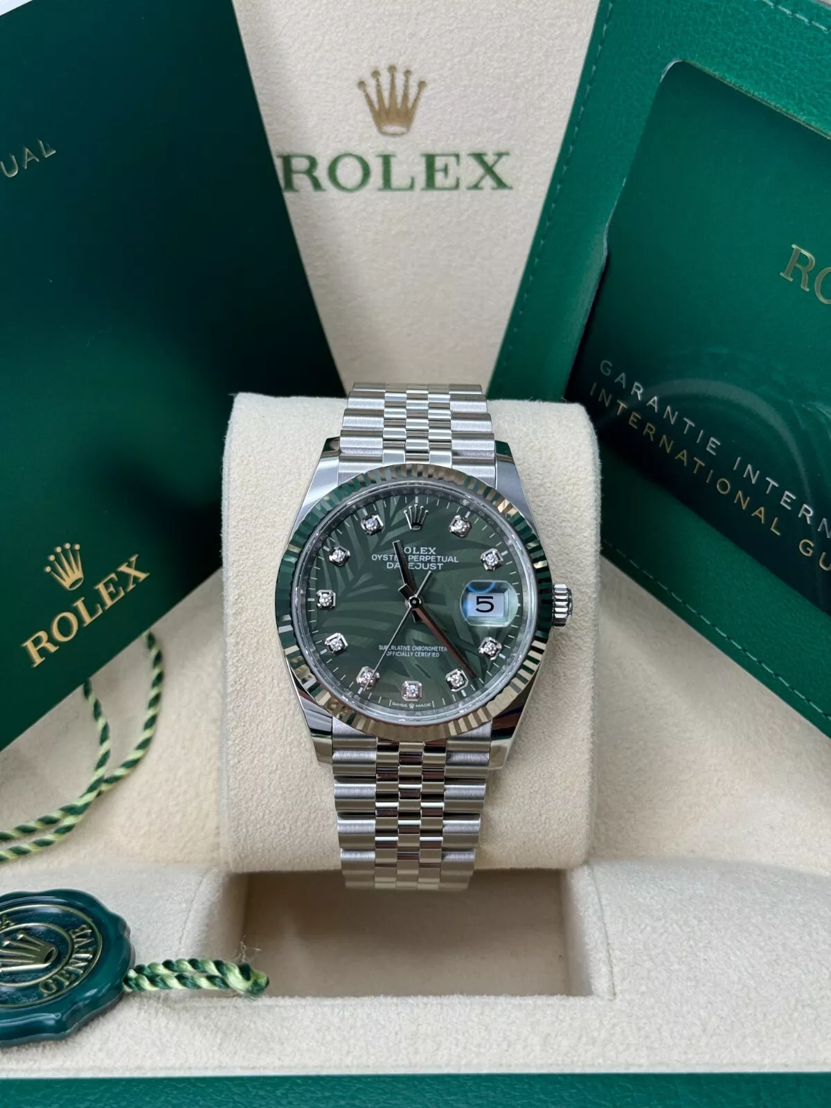 [Super Clone]RLX  Datejust 36mm 126234-0055 Olive Green Palm Motif Diamond Dial Jubilee Stainless Steel Watch