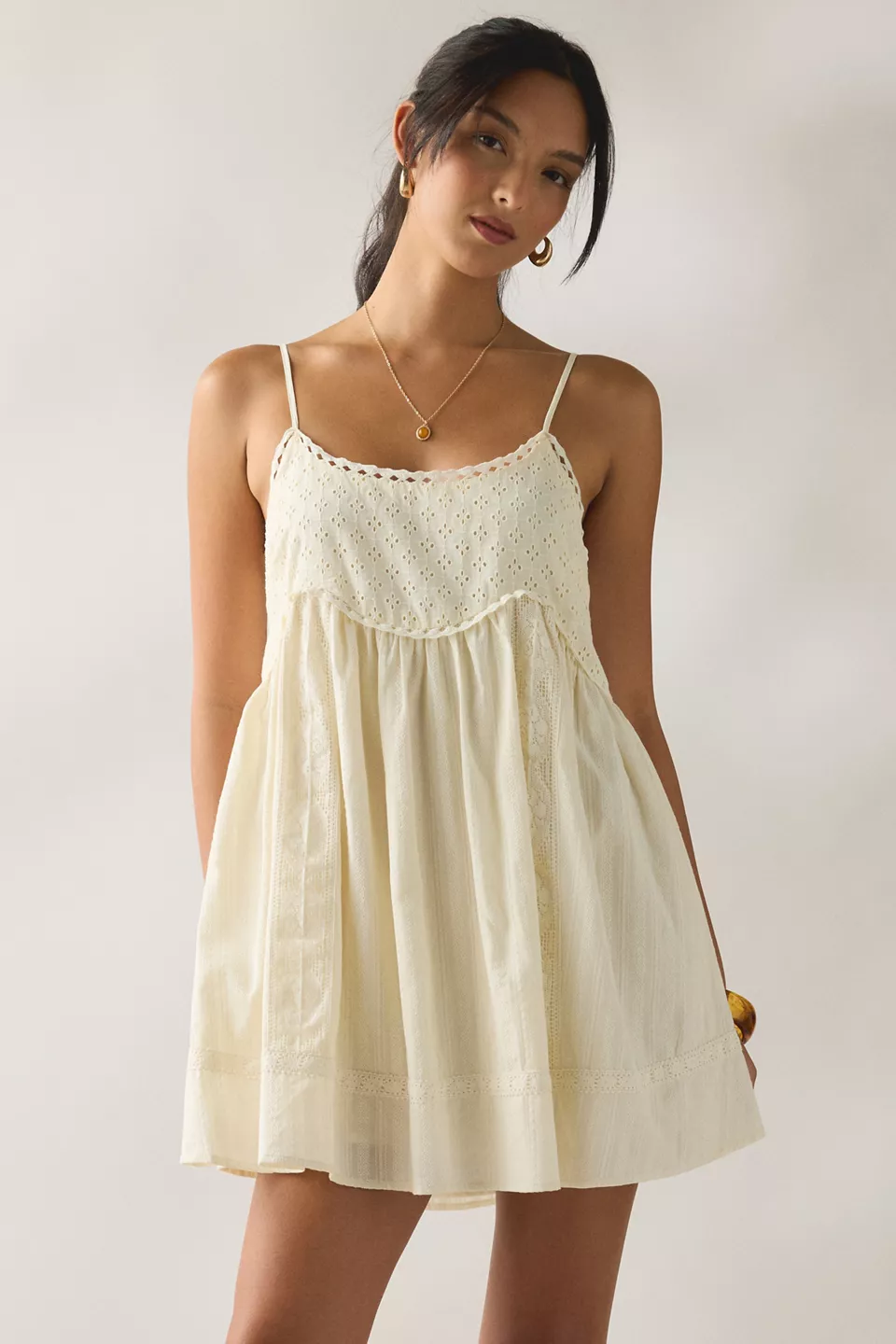 Kimchi Blue Lucky In Lace Tie-Back Babydoll Mini Dress - Ivory