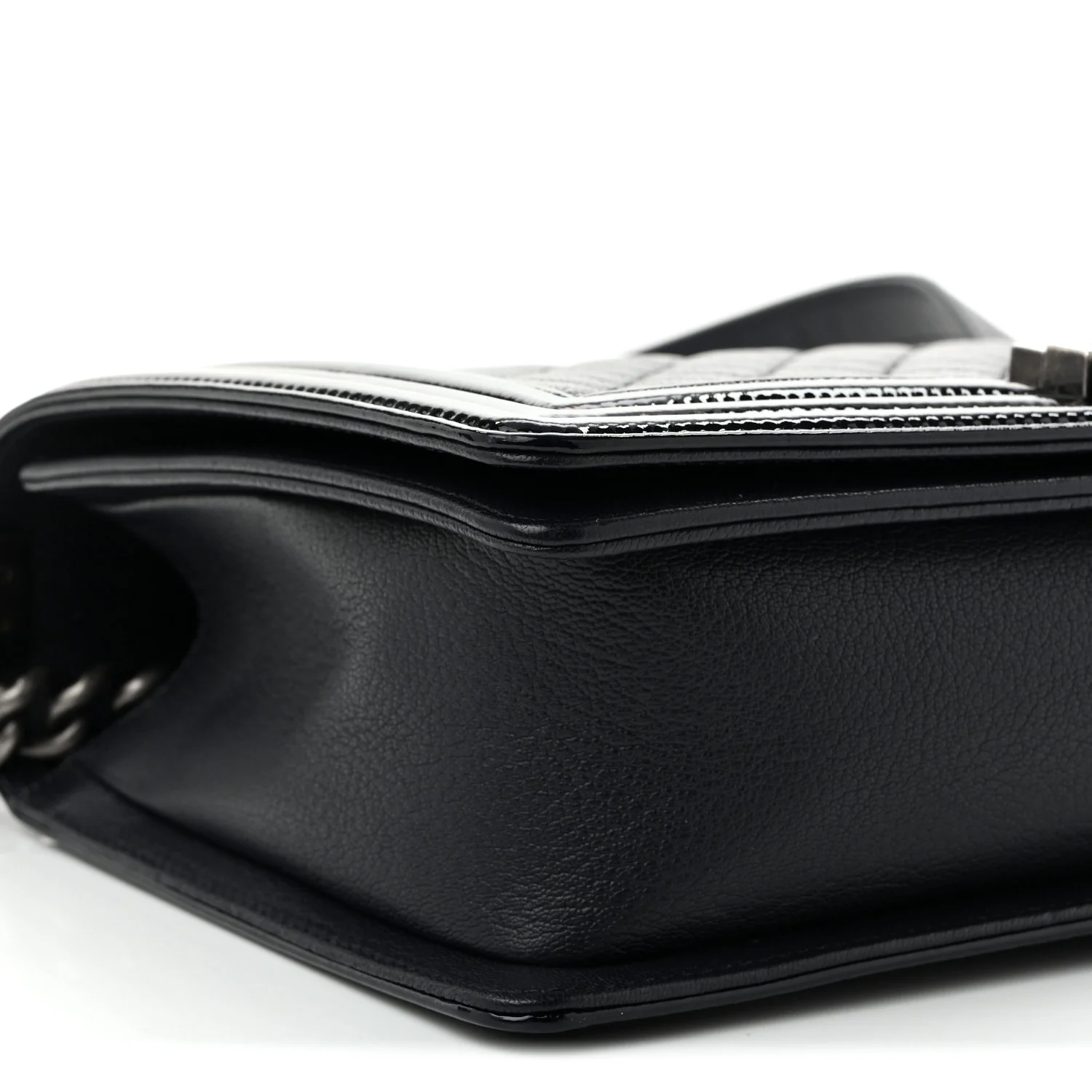 Goatskin Quilted Patent New Medium Duo Boy Flap Black