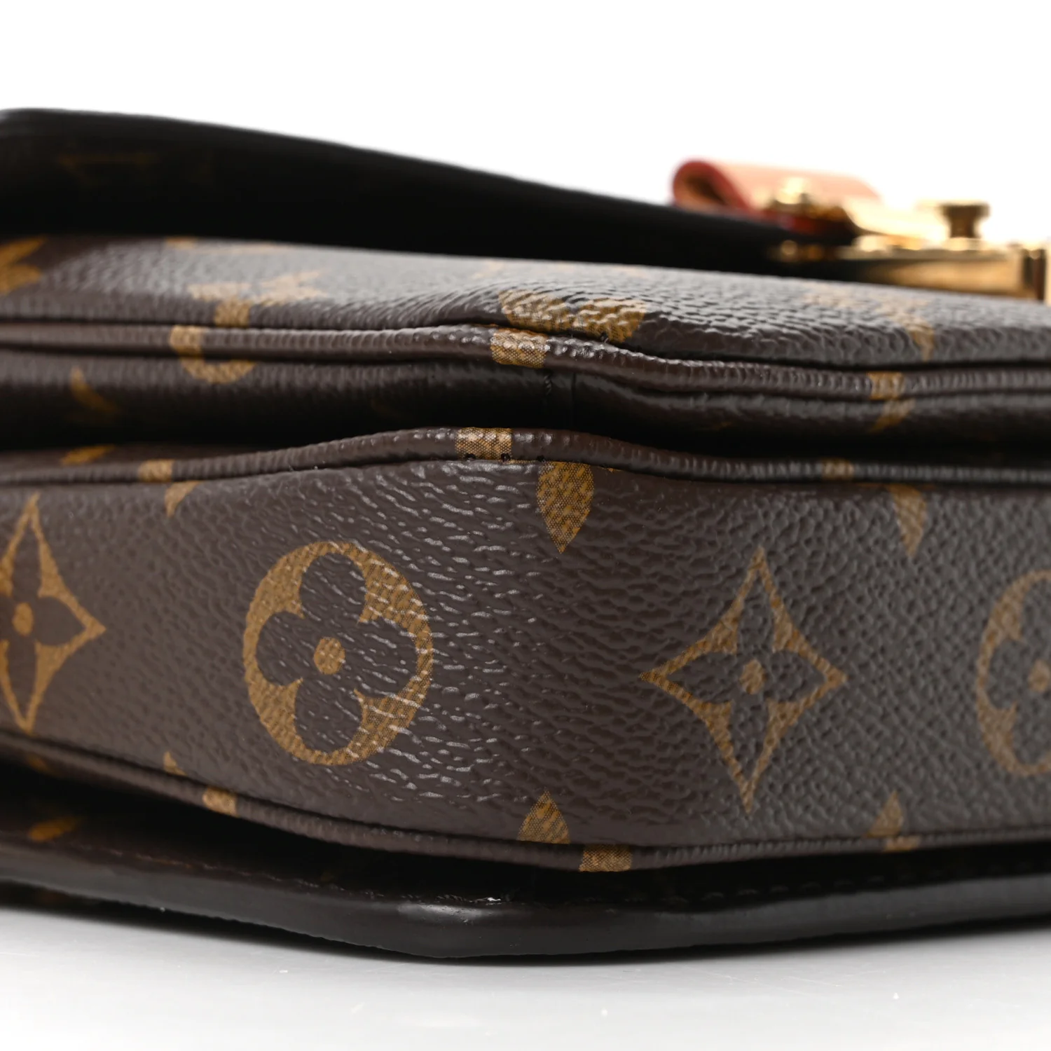 Monogram Pochette Metis East West