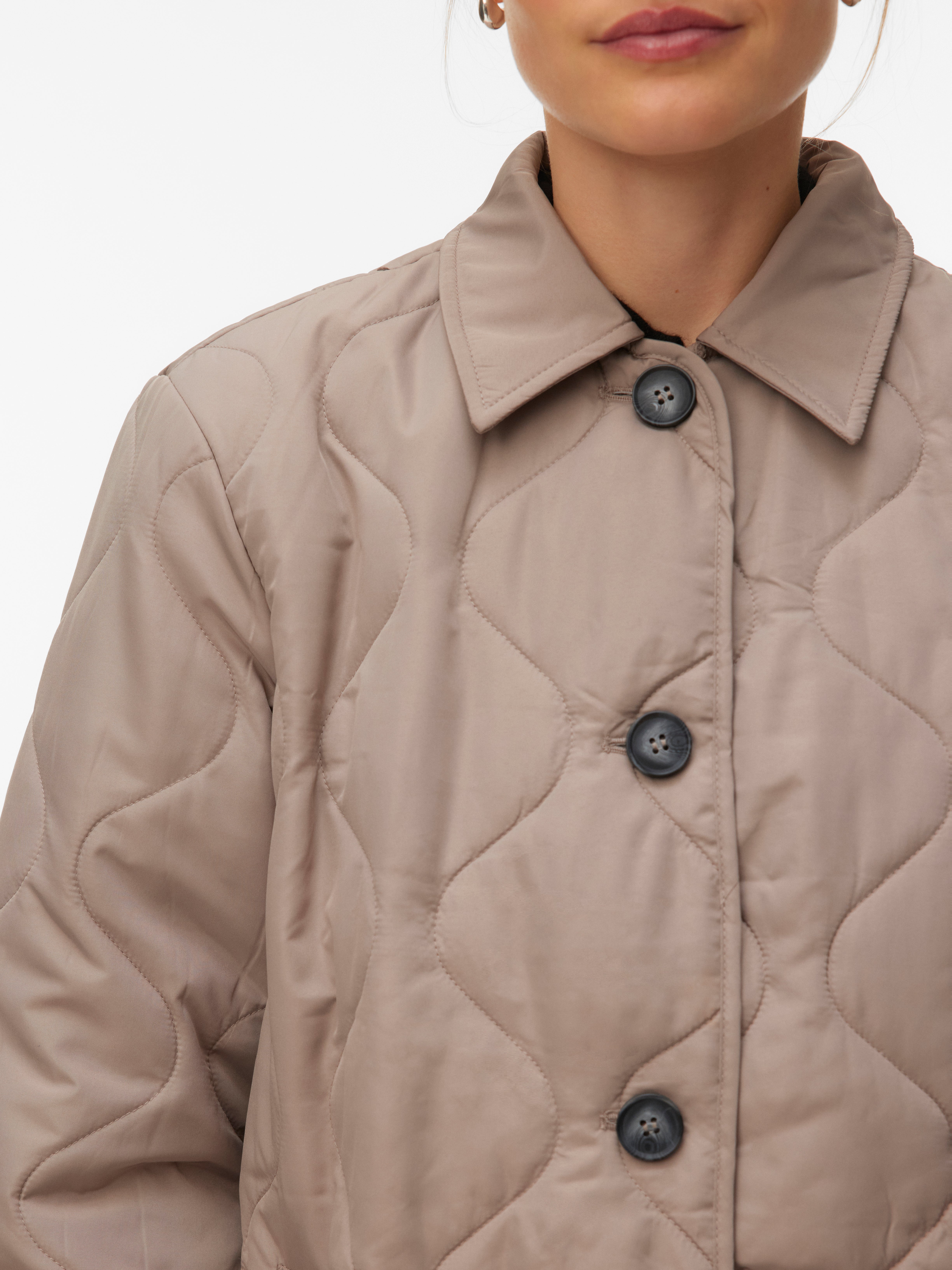 VERO MODA® VMMILLIE Quilted Jacket