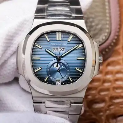 Patek Philippe Nautilus 5726 / 1A-014 PF Factory Moonphase Blue Gradient Black Dial
