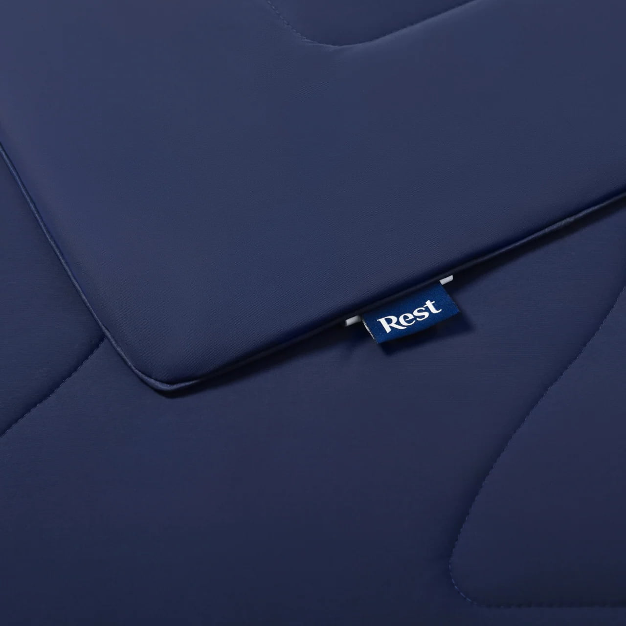 Rest? Evercool? Cooling Comforter, Queen, Midnight Blue