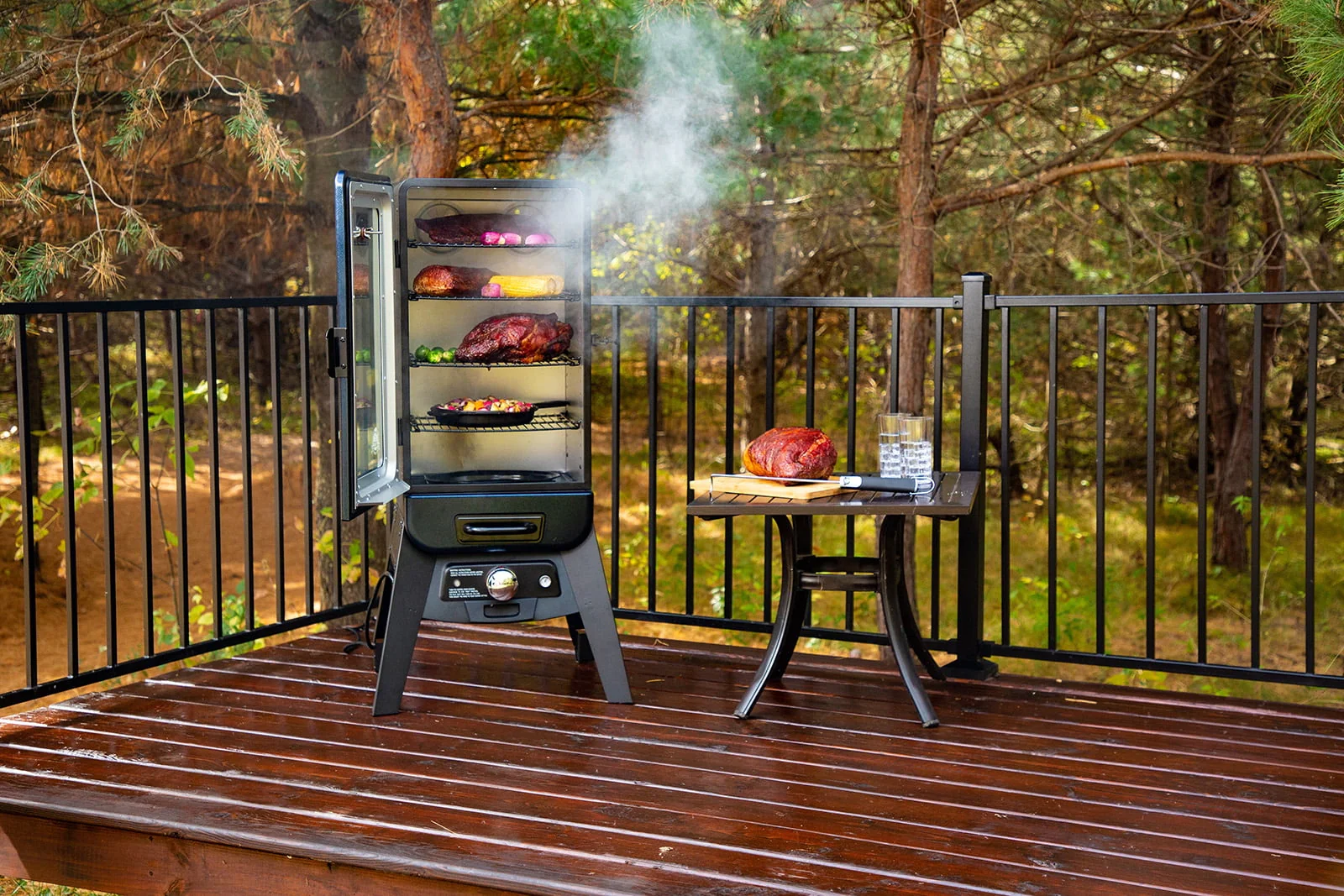 3 Series Analog Vertical Smoker in Blue Hammertone PBV3A1 Image 5