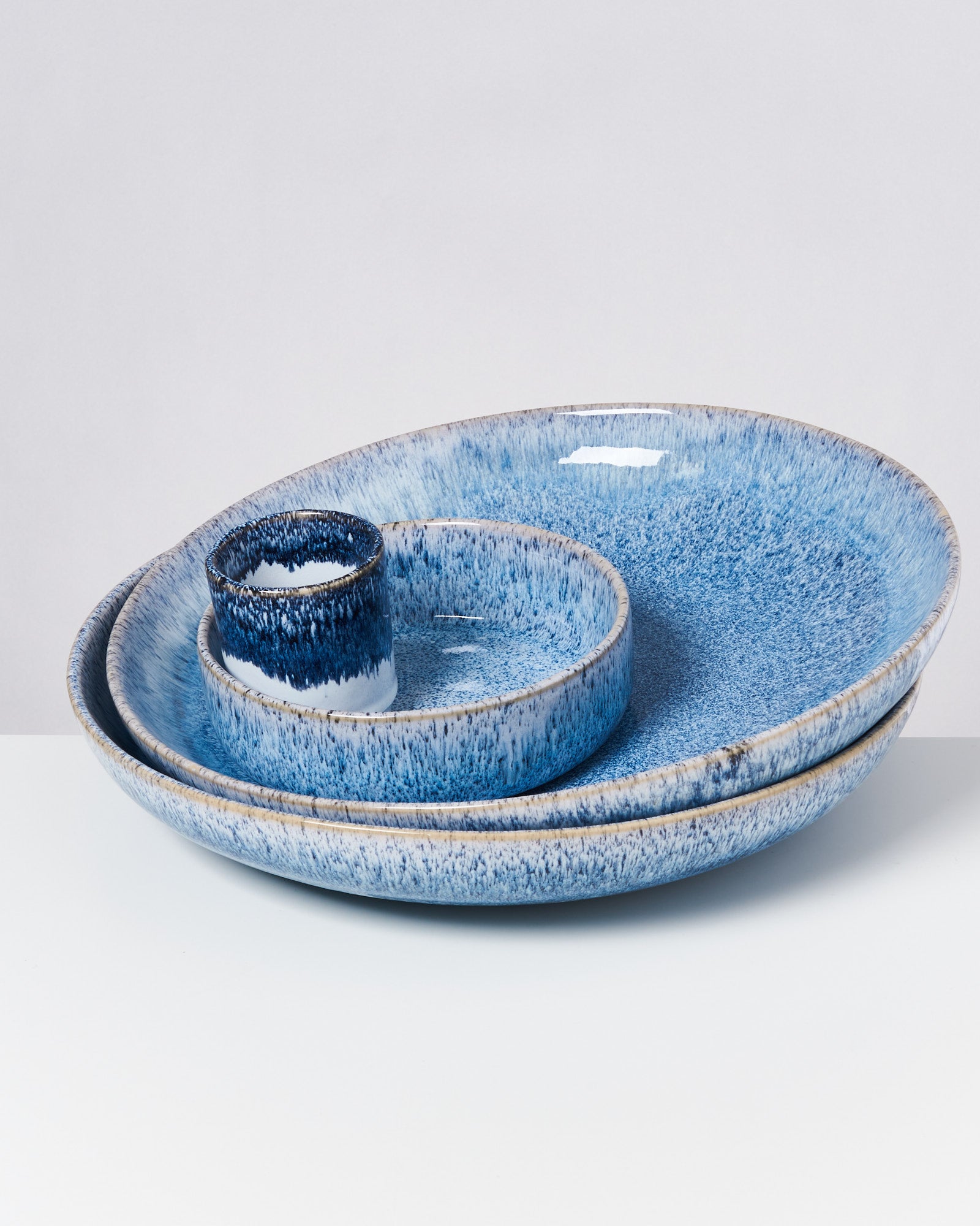 CORDOAMA - LARGE SERVING BOWL CLASSIC BLUE