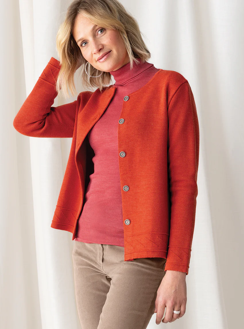 Veste courte femme en laine mérinos orange goyave