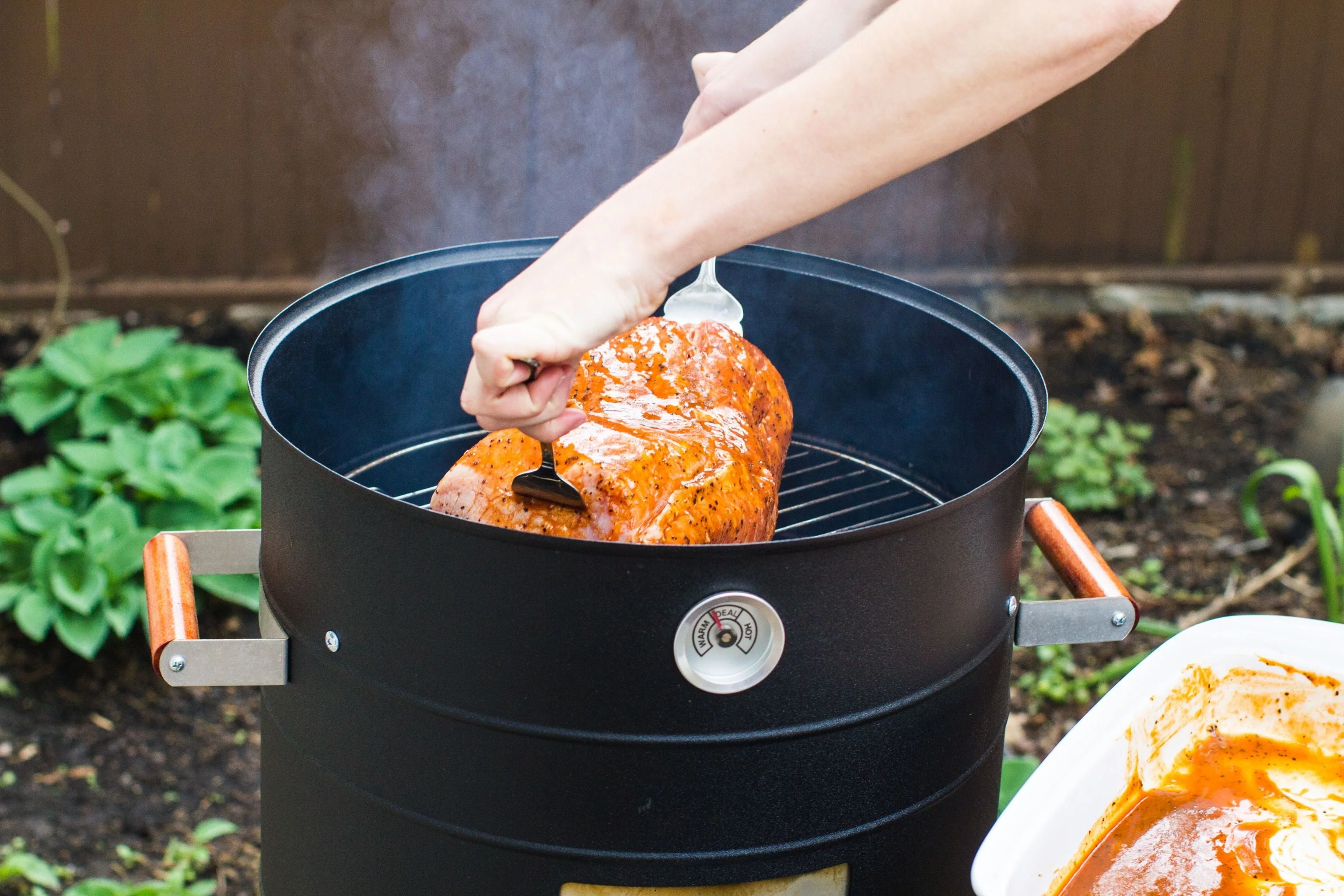 Americana 2 - in - 1 Electric Combination Water Smoker