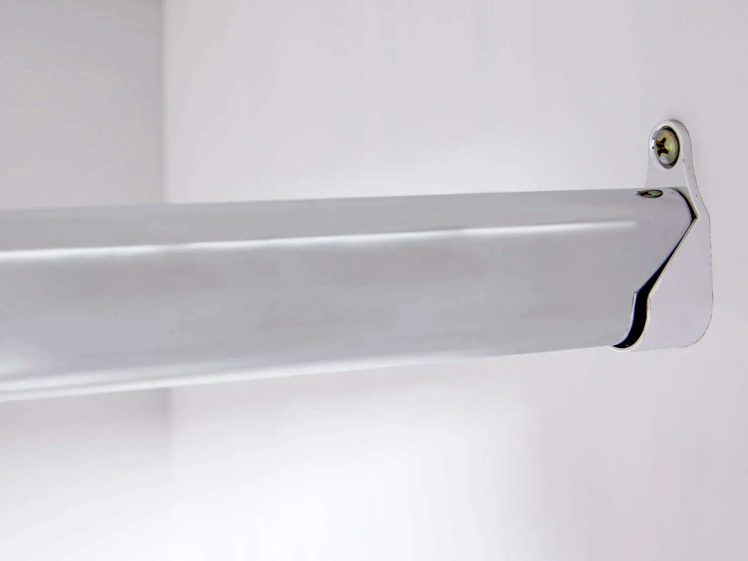 Inter Link Armoire  vtements en pin massif, veines naturelles