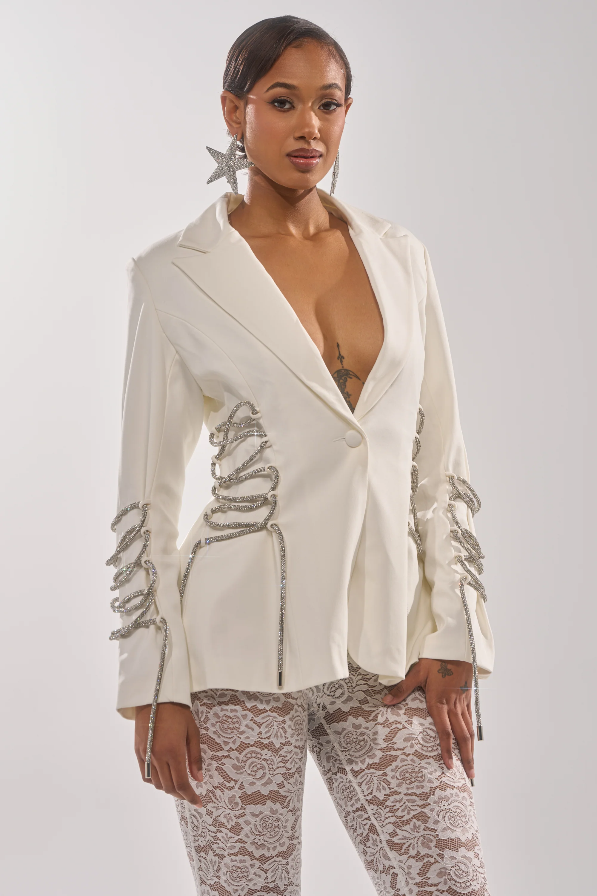 PRETTY PLEASE LACE UP BLAZER - Akira Store