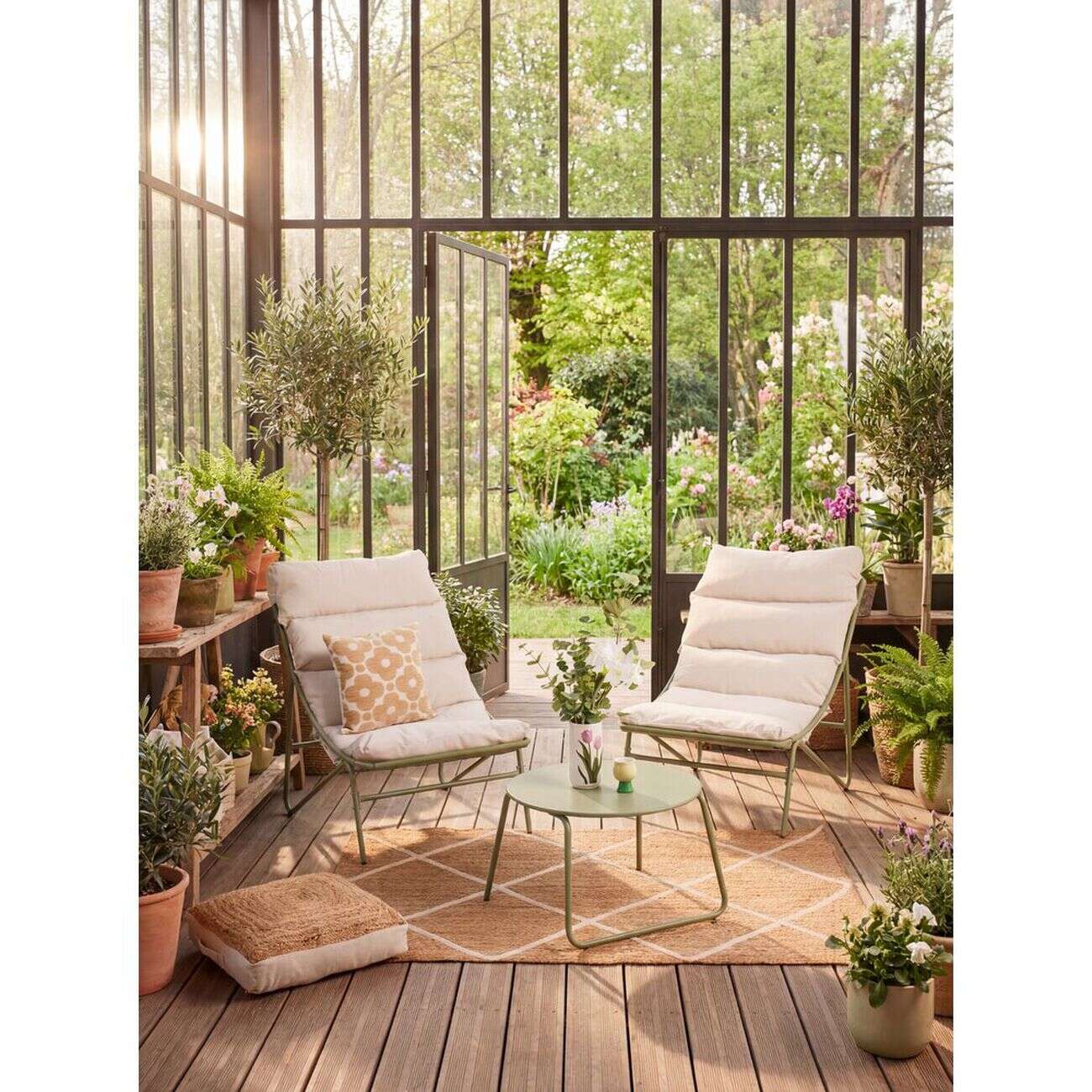 Ensemble salon de jardin 2 personnes Oslow métal vert sauge et coussins gris clair