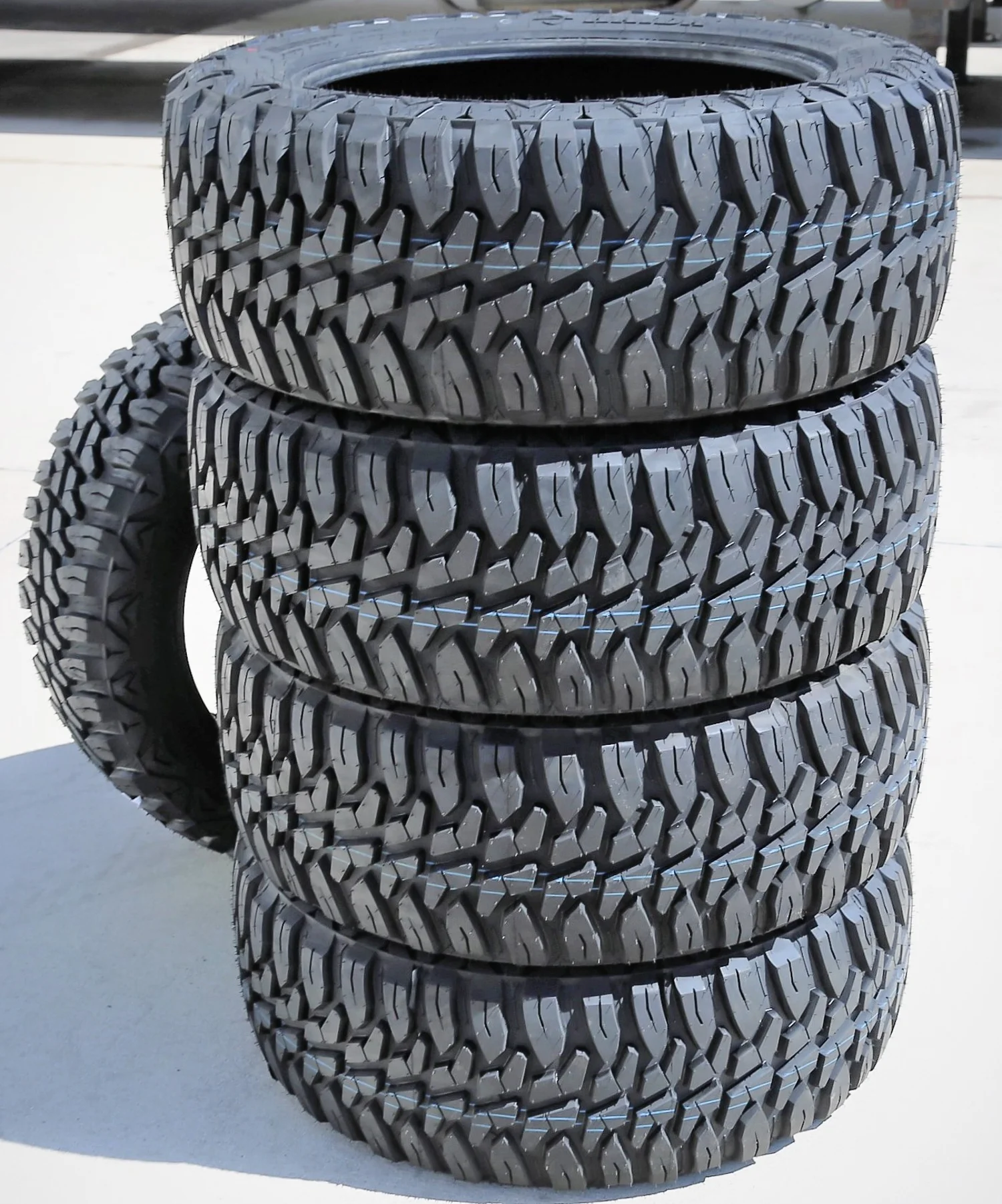 Set of 4 (FOUR) Haida Mud Champ HD868 275/60R20 115S MT M/T Mud Tires
