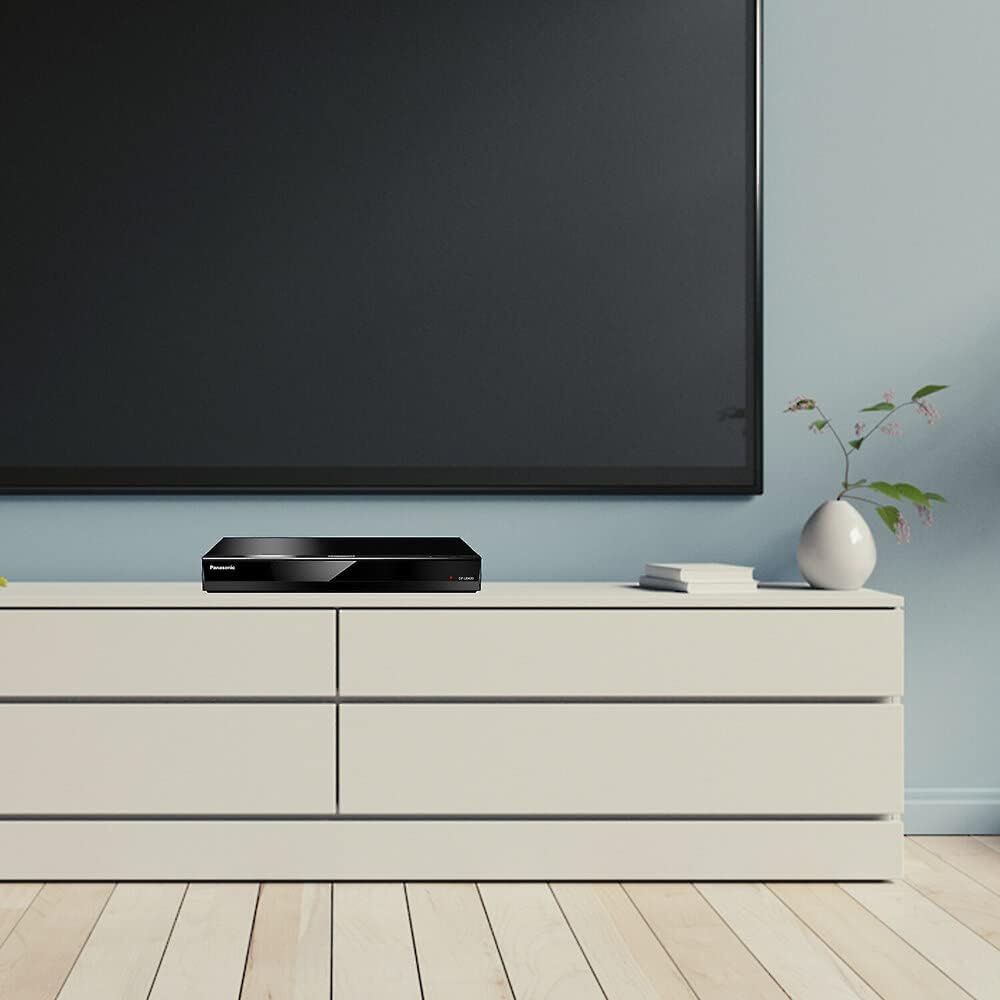 Panasonic UB420 Streaming 4K Blu Ray Player  Ultra HD Premium Video Playback with Hi-Res Audio  Voice Assist - DP-UB420-K Blu Ray DVD Player (Black)