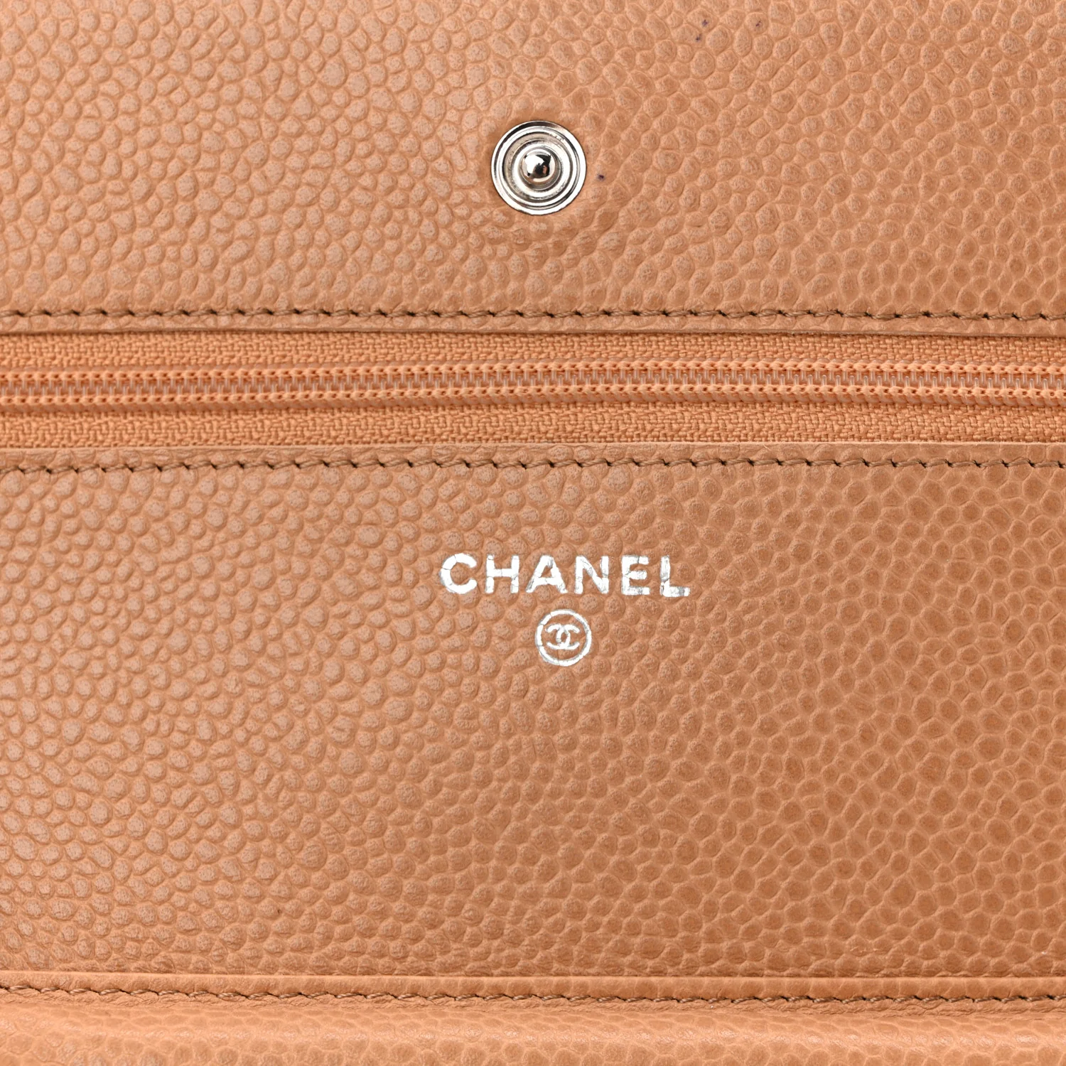 Caviar Quilted Wallet on Chain WOC Beige