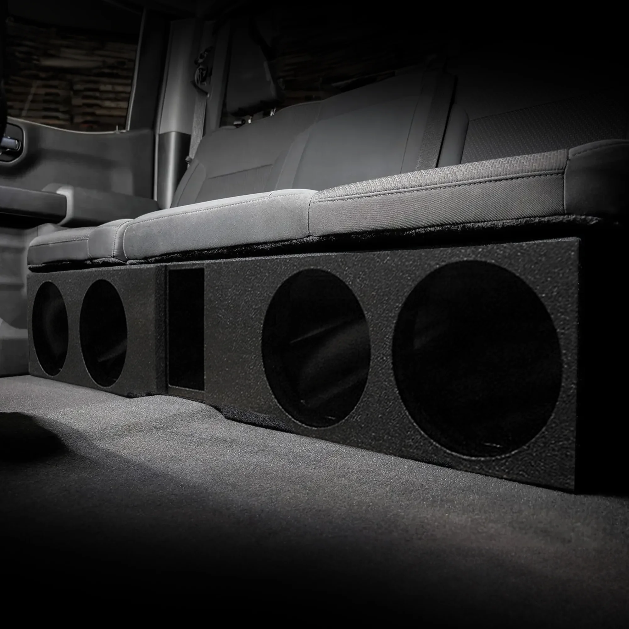 QBGMCFF0740 8 Inch Quad Port Subwoofer Box for GMC and Chevy Crew Cab - Image 4