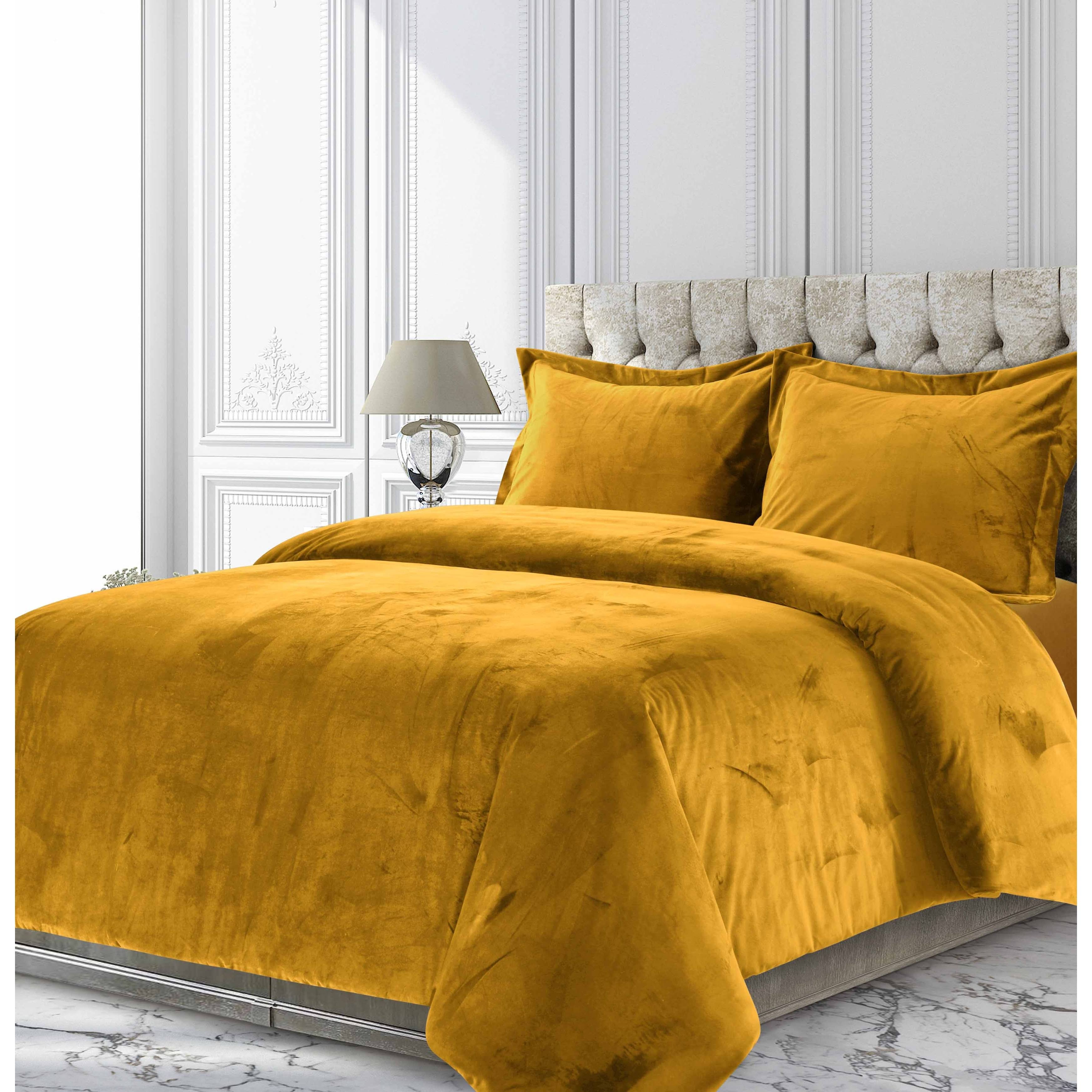 Tribeca Living Venice Velvet Oversized Duvet Set - Gold - Queen