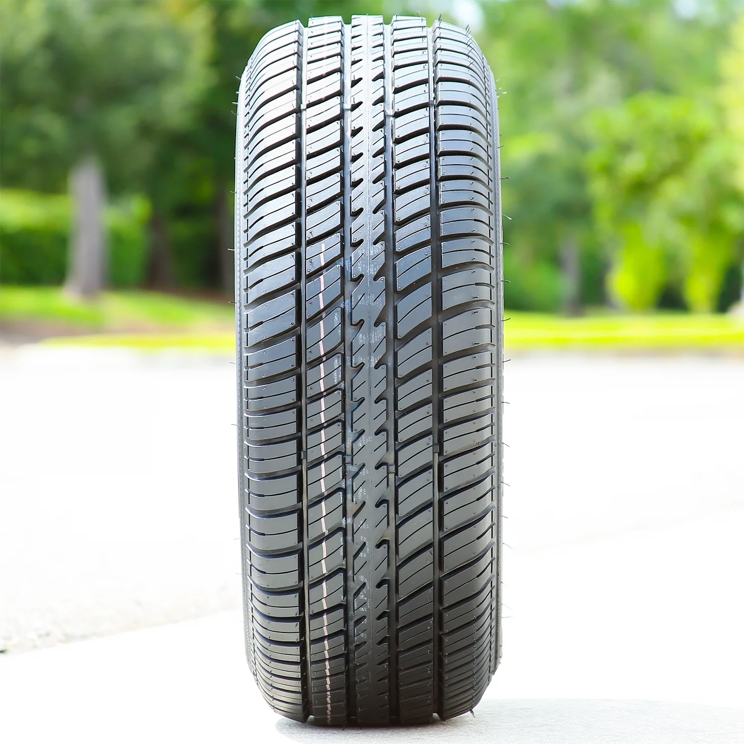 Set of 4 (FOUR) Cooper Cobra Radial G/T 255/60R15 102T A/S All-Season Tires