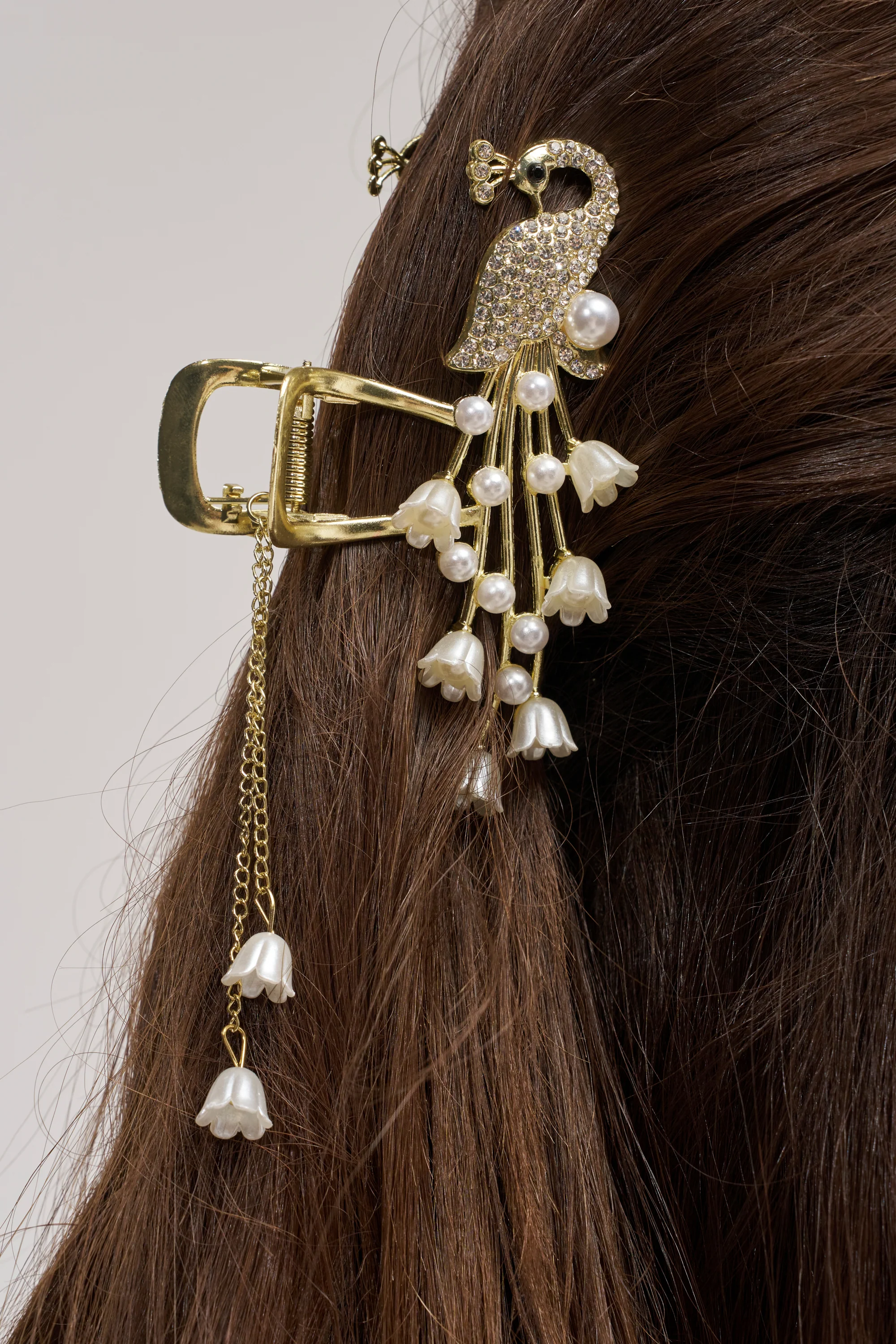 TAKE ME OUT HAIR CLAW CLIP - Akira Store