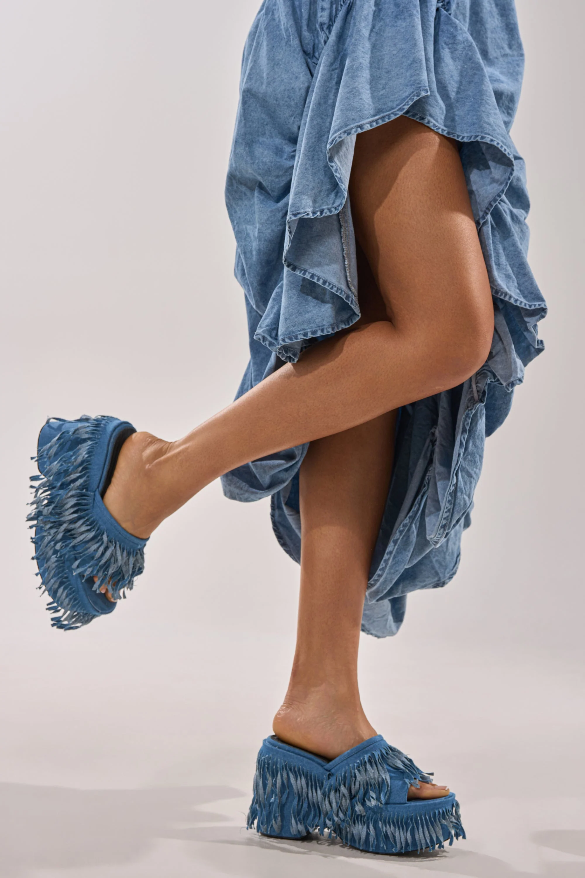 AKIRA GOLD RAMESHA DENIM FRINGE PLATFORM SANDAL - Akira Store