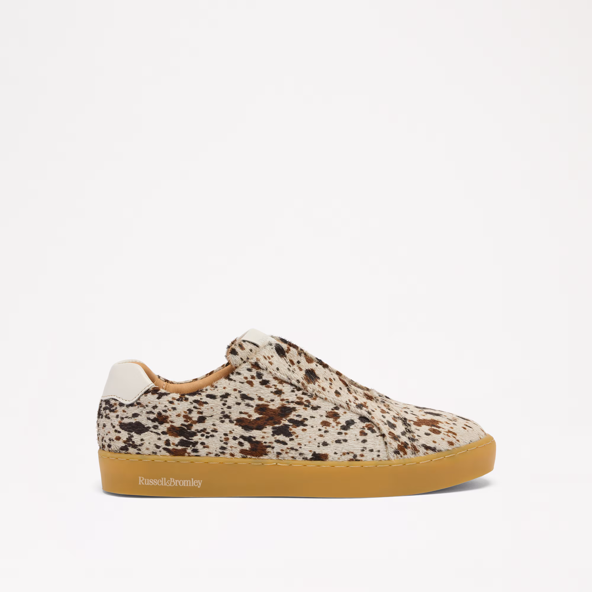 Pear<br>Laceless Slim Sole Sneaker