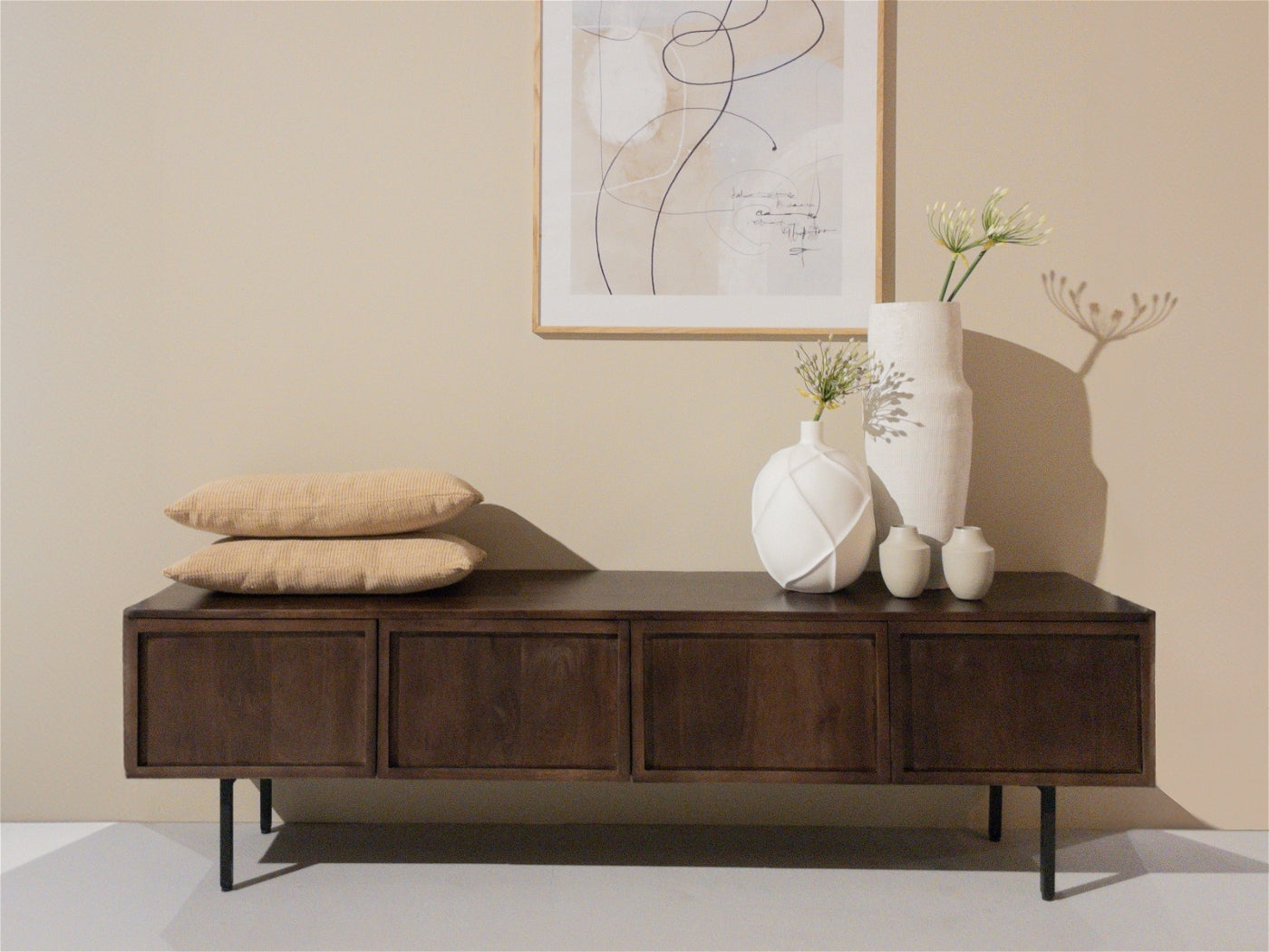 Livingfurn - Tv-Meubel Bruin Mangohout - 180x40x50cm - Elan
