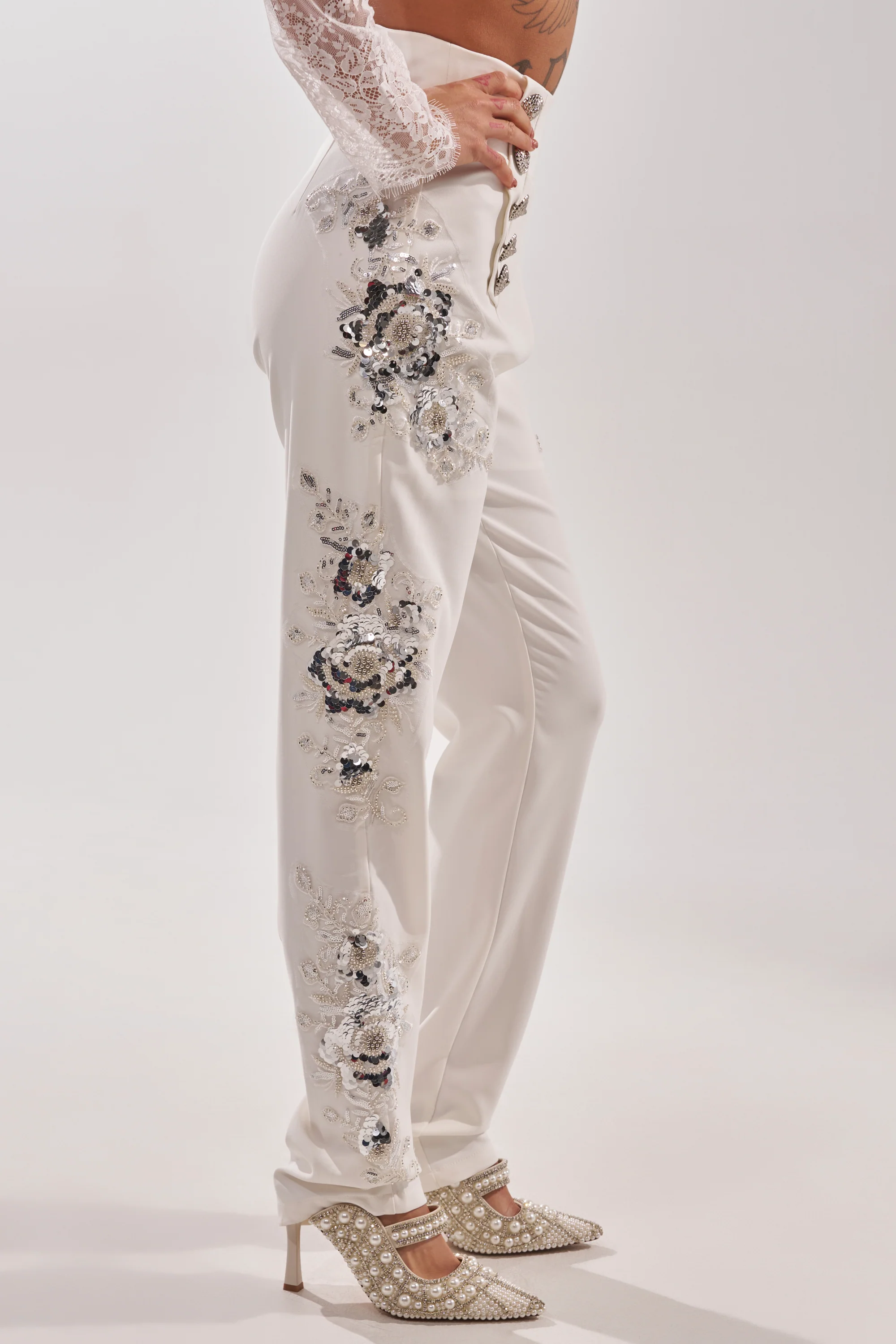 VENETIAN EMBELLISHED TROUSER - Akira Store