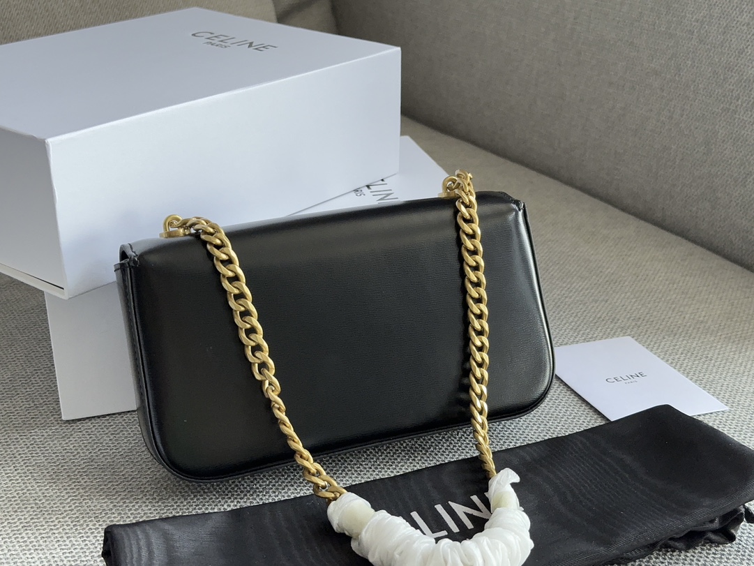 ce 22ss new arrival bag size??20*11cm