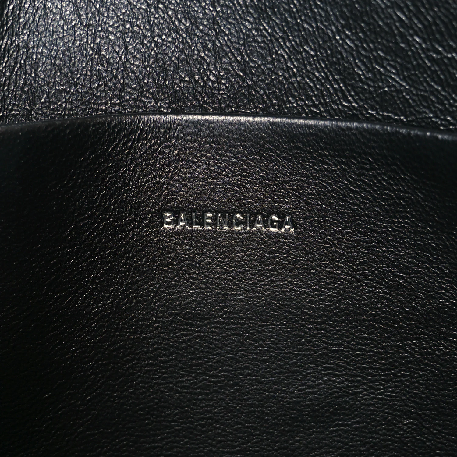 Calfskin Logo Large Cash Pouch With Handle Black White