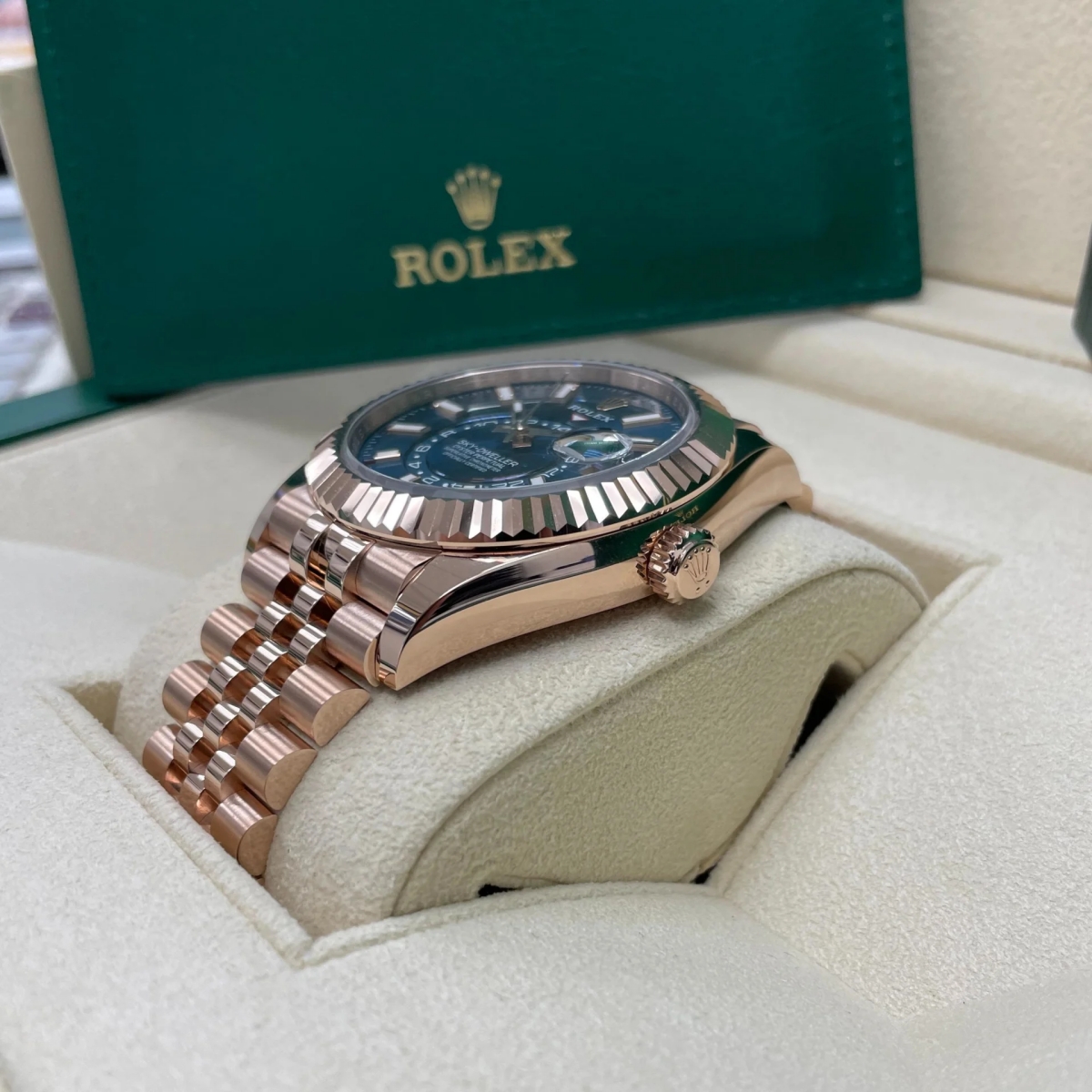 [Super Clone]RLX  Sky-Dweller 42mm Rose Gold Blue Dial Jubilee - 336935