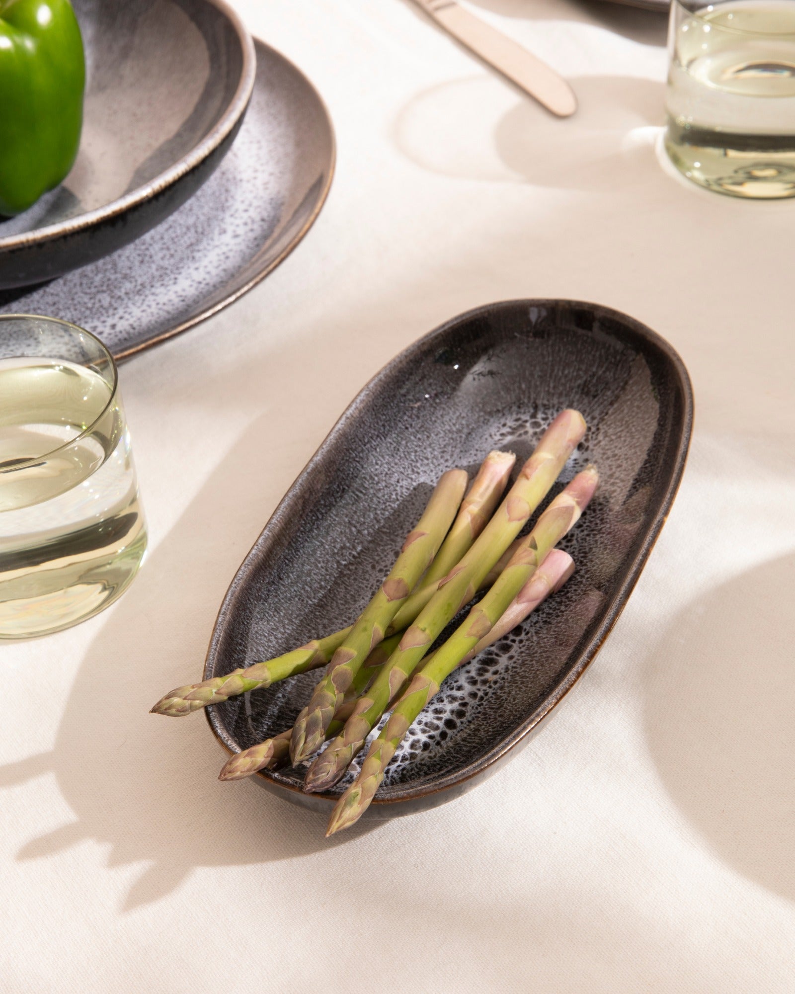 AREIA - SERVING PLATTER M BLACK