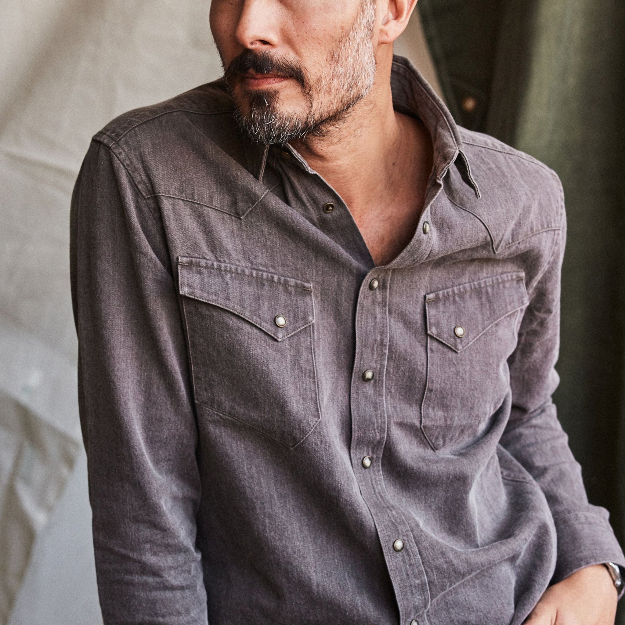 Chemise western en denim selvedge couleur terre