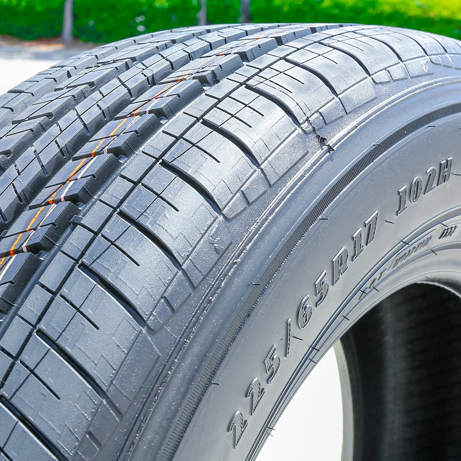 Set of 4 (FOUR) Tires Goodyear Assurance Finesse 225/65R17 102H AS A/S All-Season