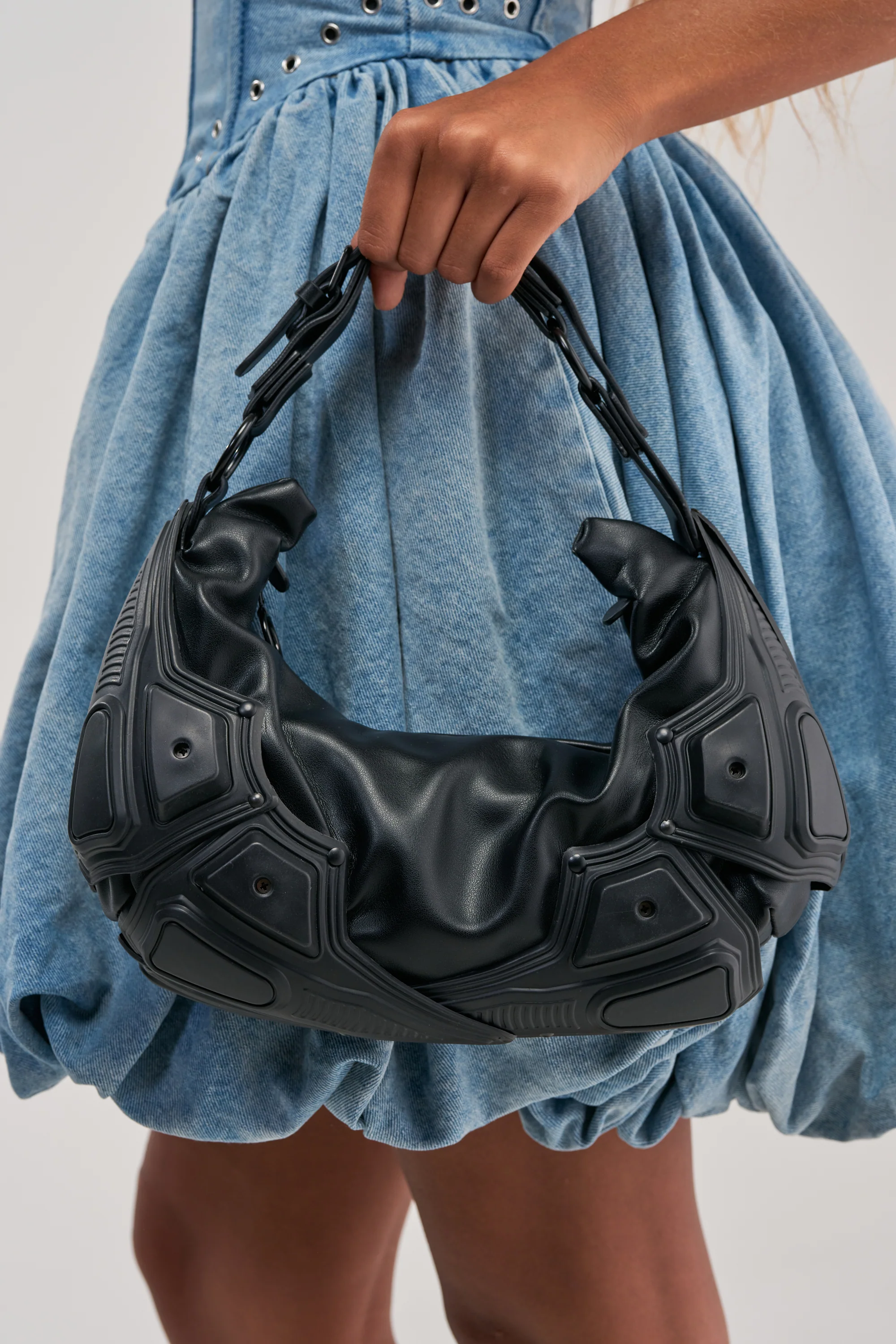 KNOCKED OUT PURSE - Akira Store