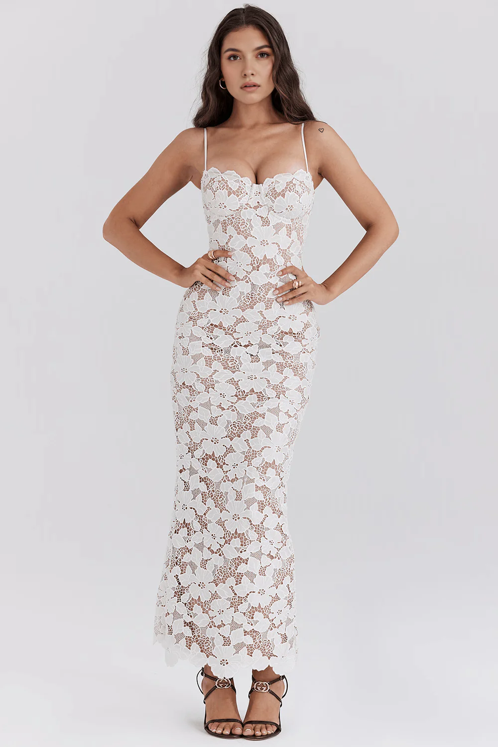 Évangéline | Robe Maxi Brodée