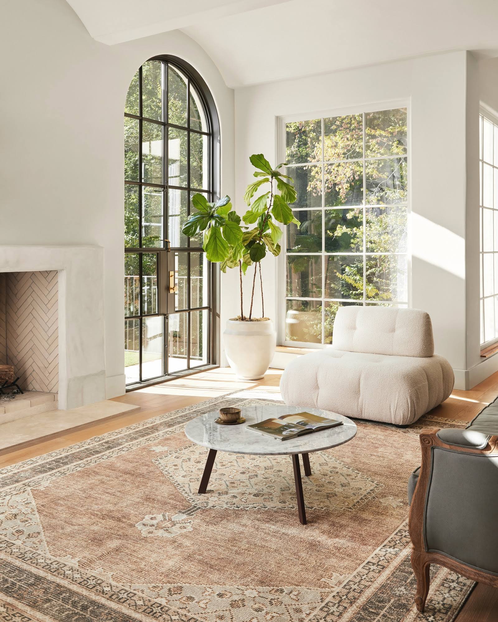 Becki Owens x Surya Lila Area Rug - 5'3