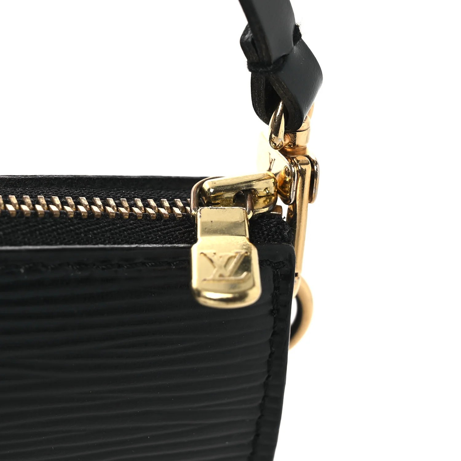 Epi Pochette Accessories 24 Black