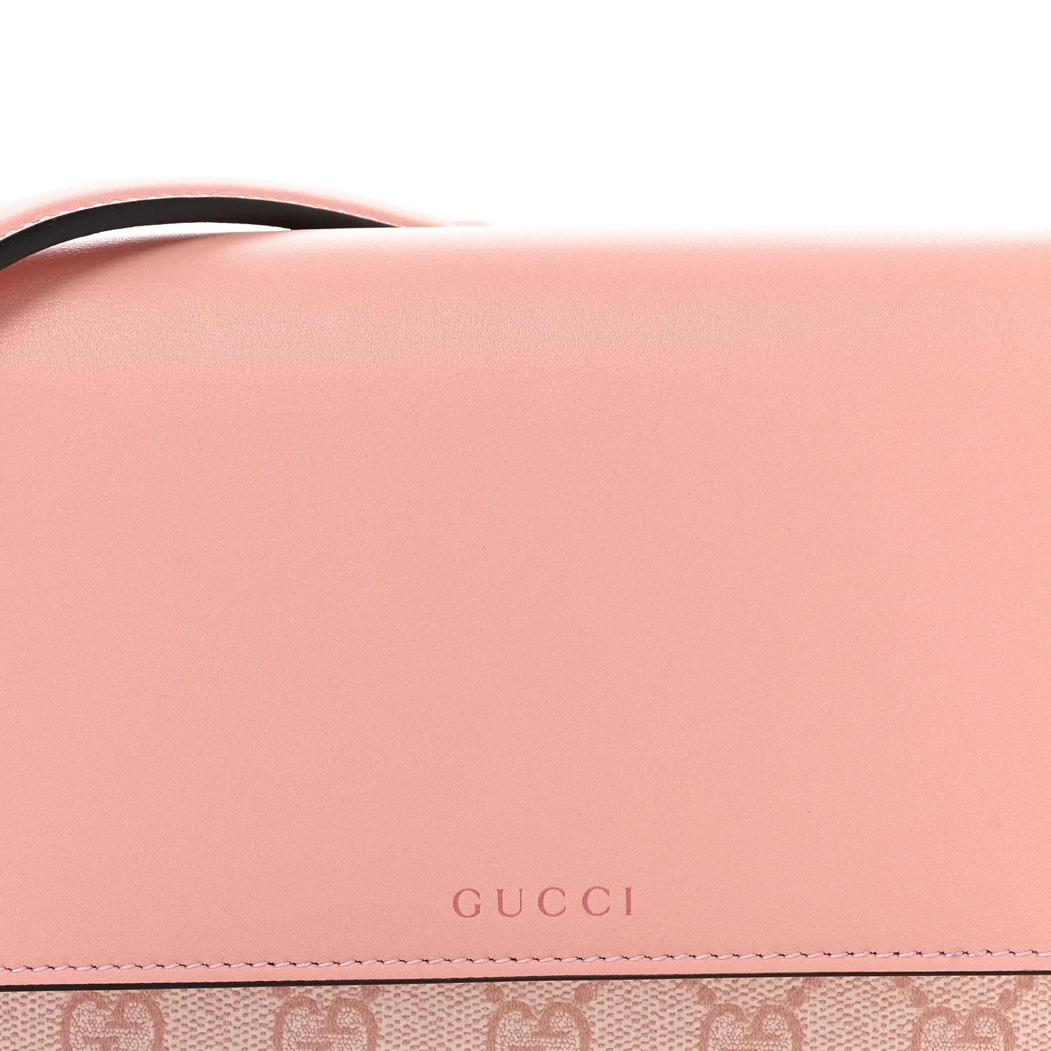 GG Supreme Monogram Textured Calfskin Emblem Wallet On Chain Pink