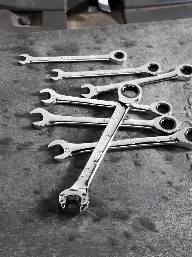 215-Piece Mechanics Tool Set, Multiple Drive, Chrome Finish - Image 5