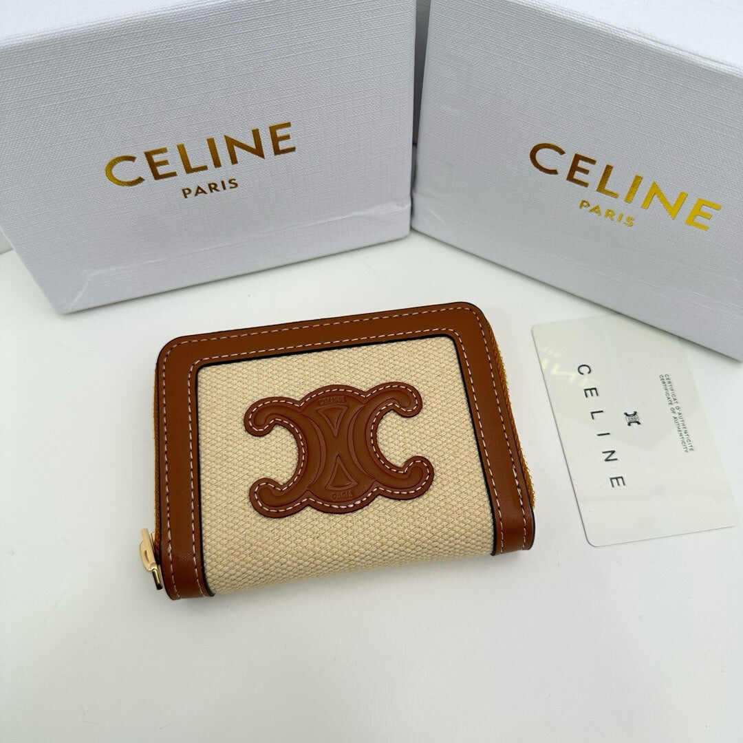 【セリーヌ】春夏シーズン必見！大人の洗練スタイル