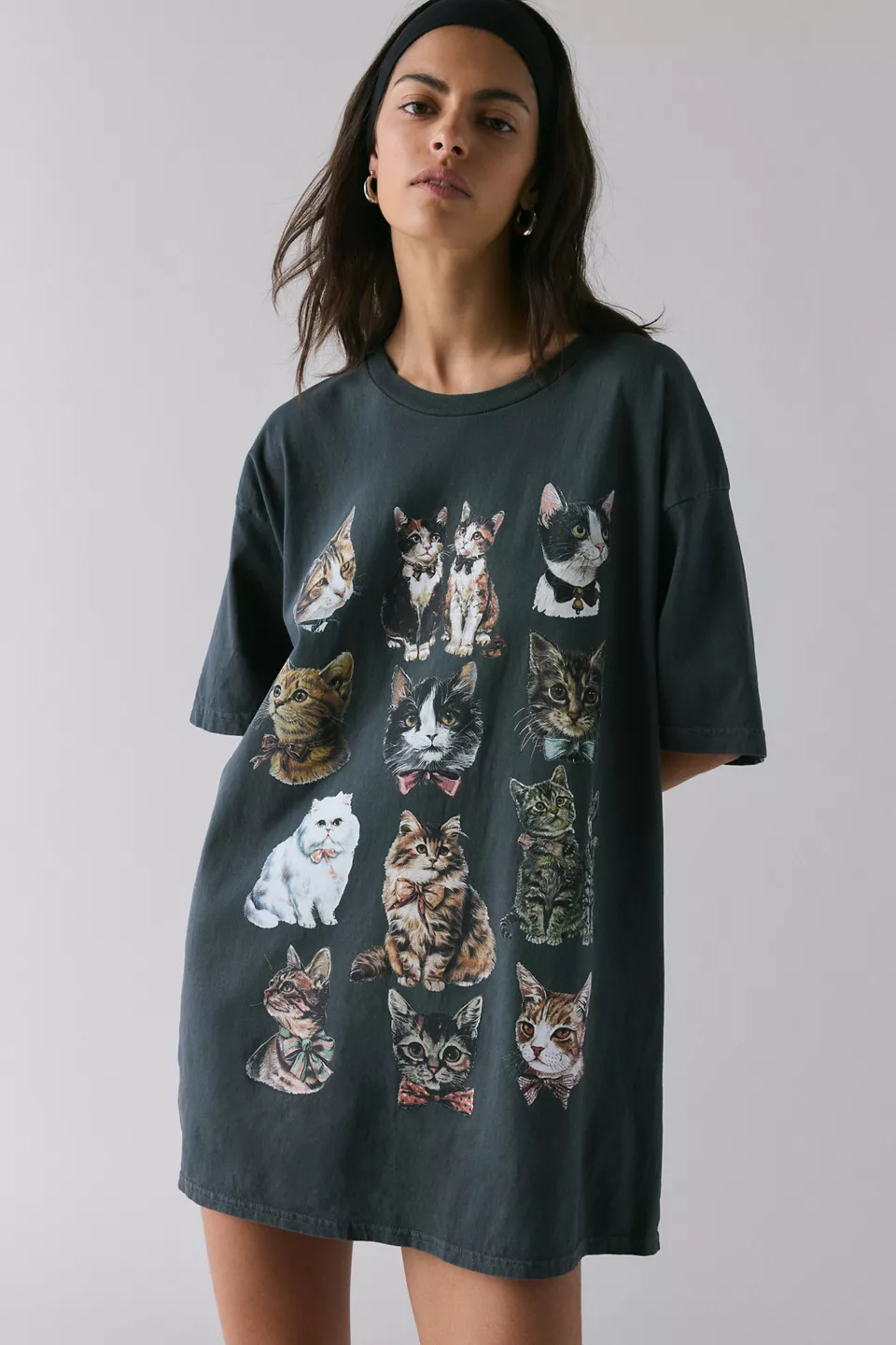 Cat Graphic Oversized T-Shirt Dress-Black