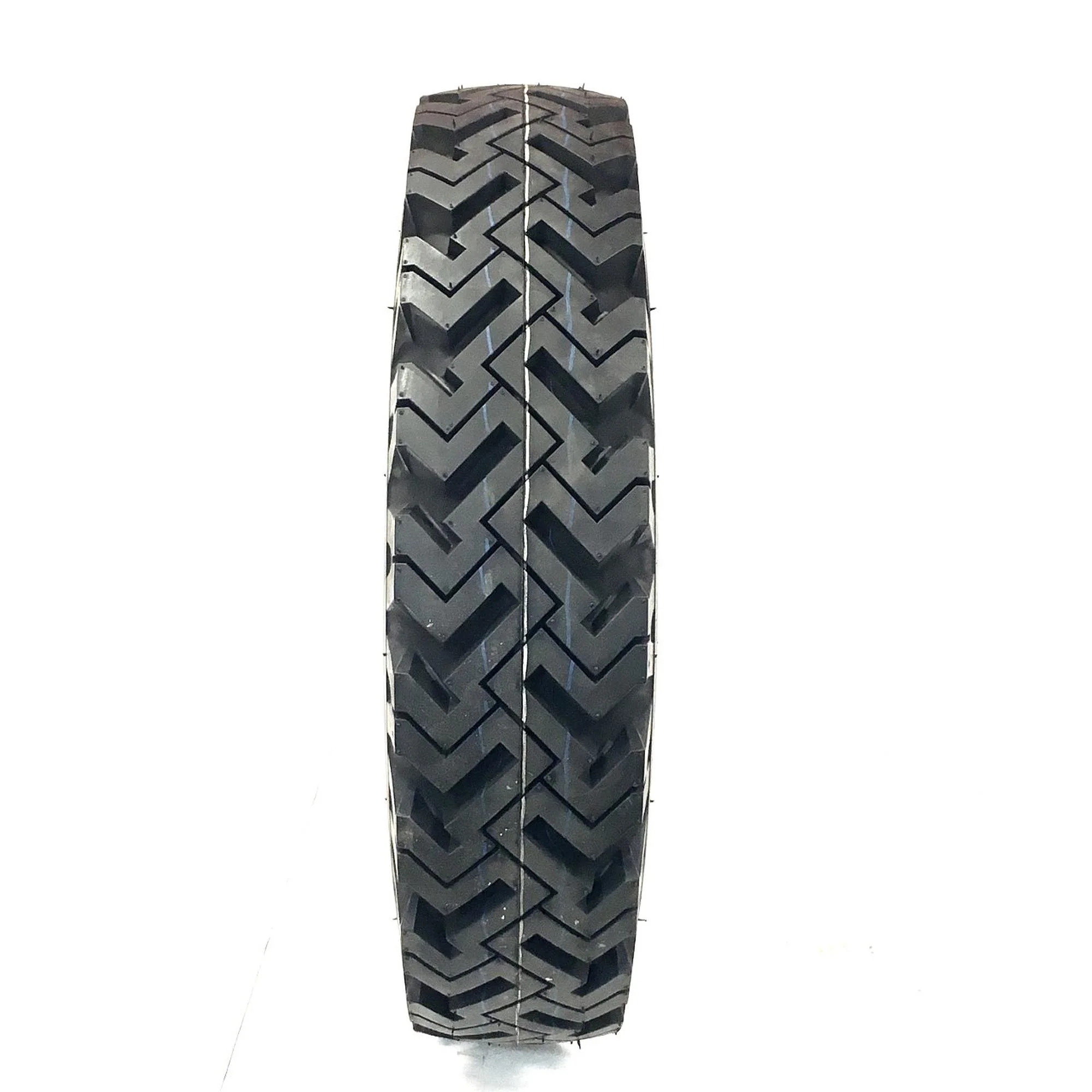 Deestone D503 All-Season 7.00 - 15 105/101 L D Light Truck Tire