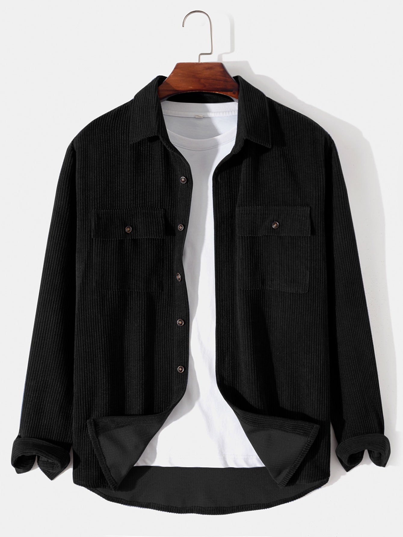 Chemise boutonnée en velours côtelé à manches longues et poches