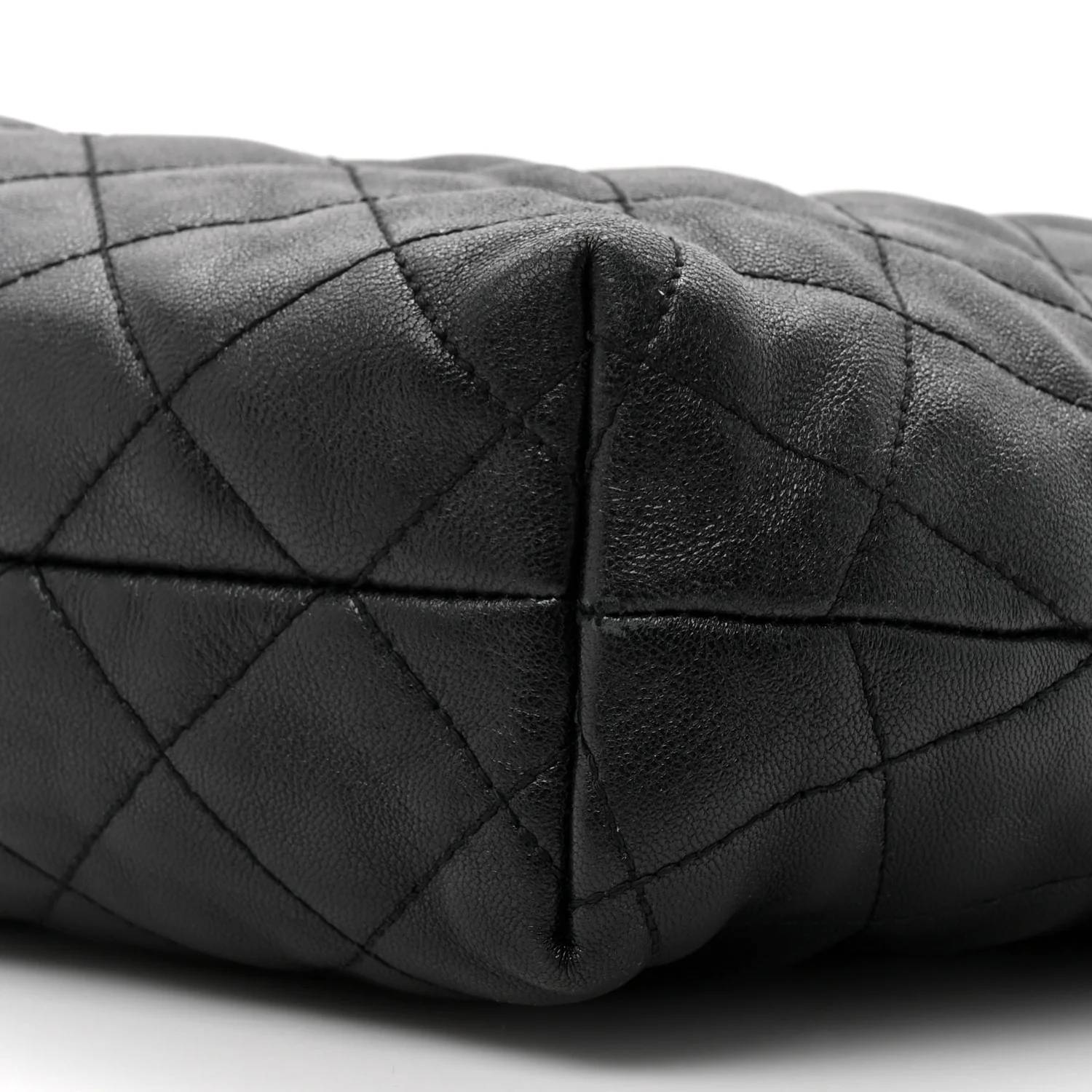 Lambskin Quilted Maxi Icare Shopping Tote Black