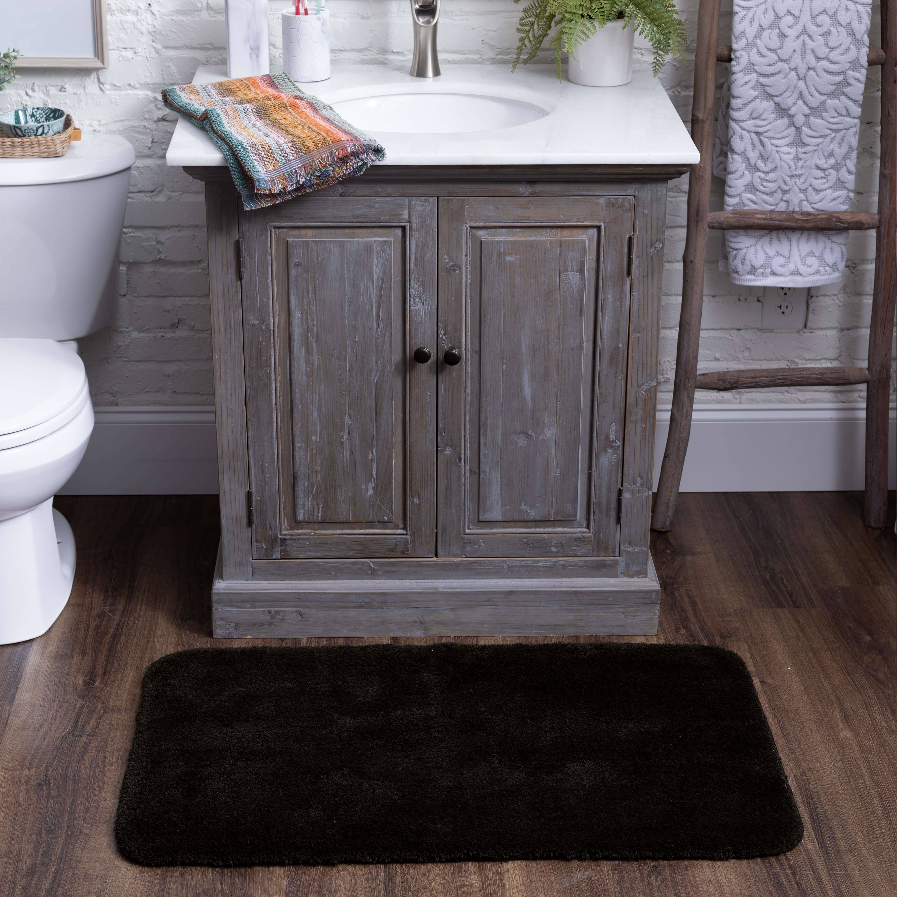 Mohawk Acclaim Bath Rug, 24