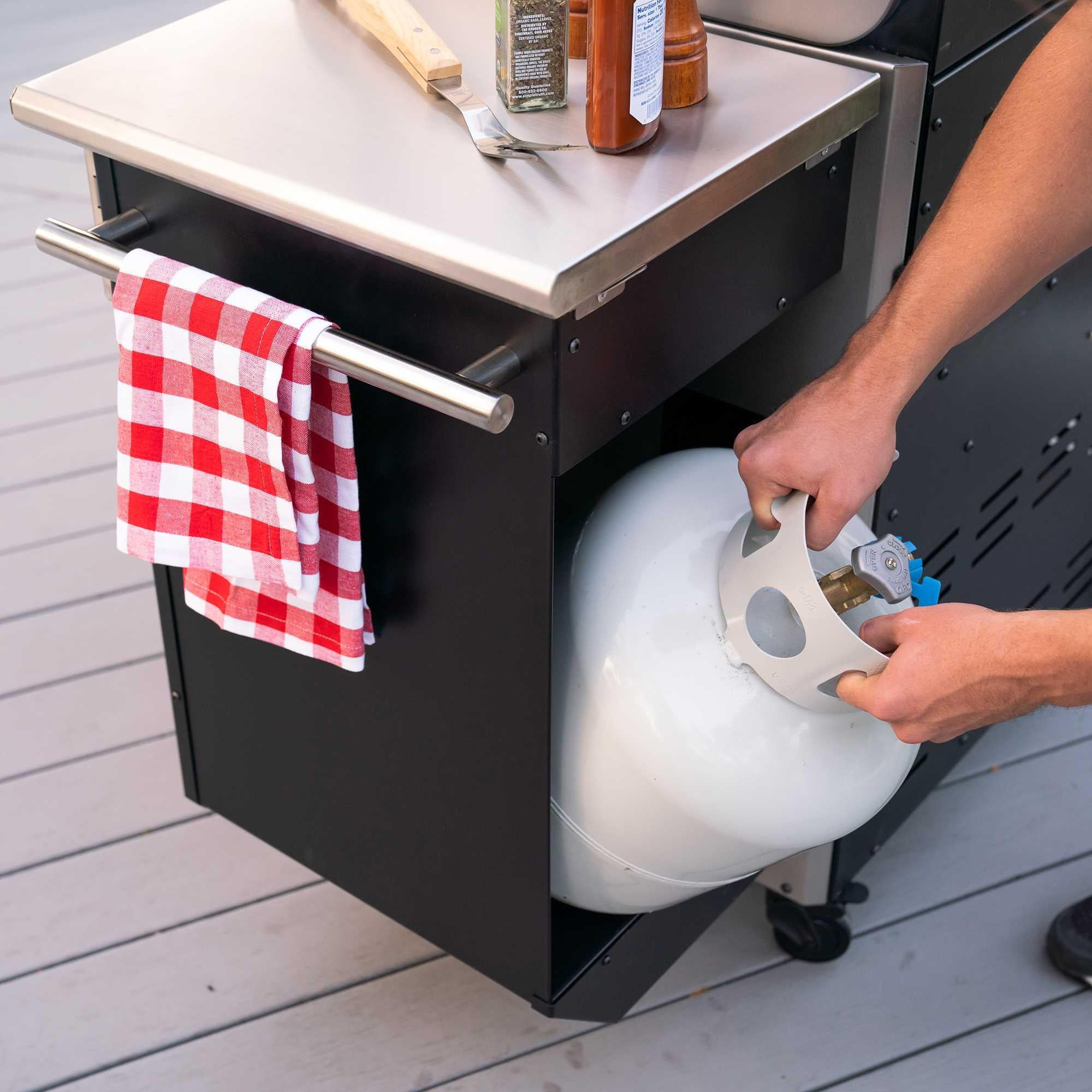 Lifetime Gas Grill and Wood Pellet Smoker Combo, WiFi and Bluetooth Control Technology Image 4