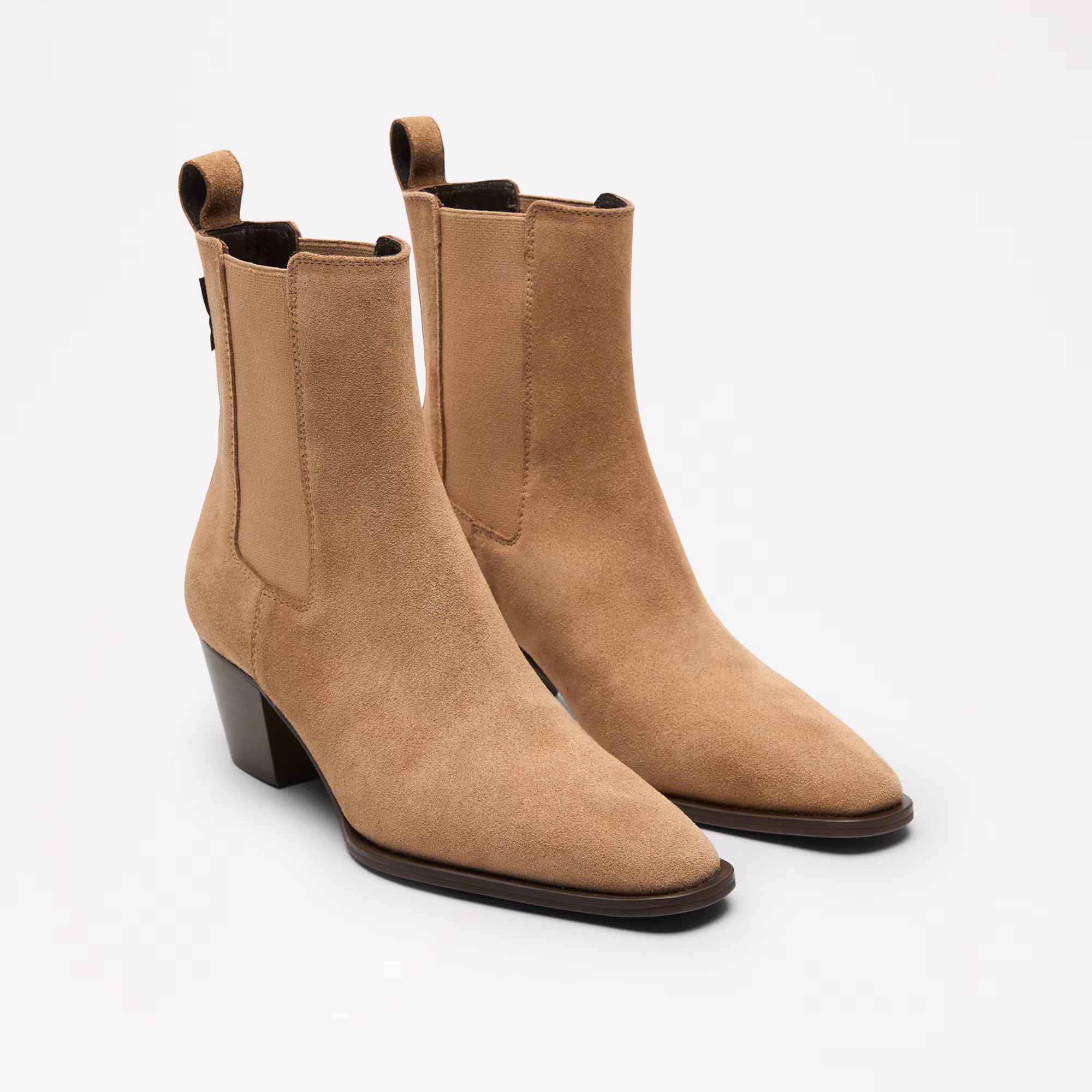 Calle<br>Western Chelsea Boot