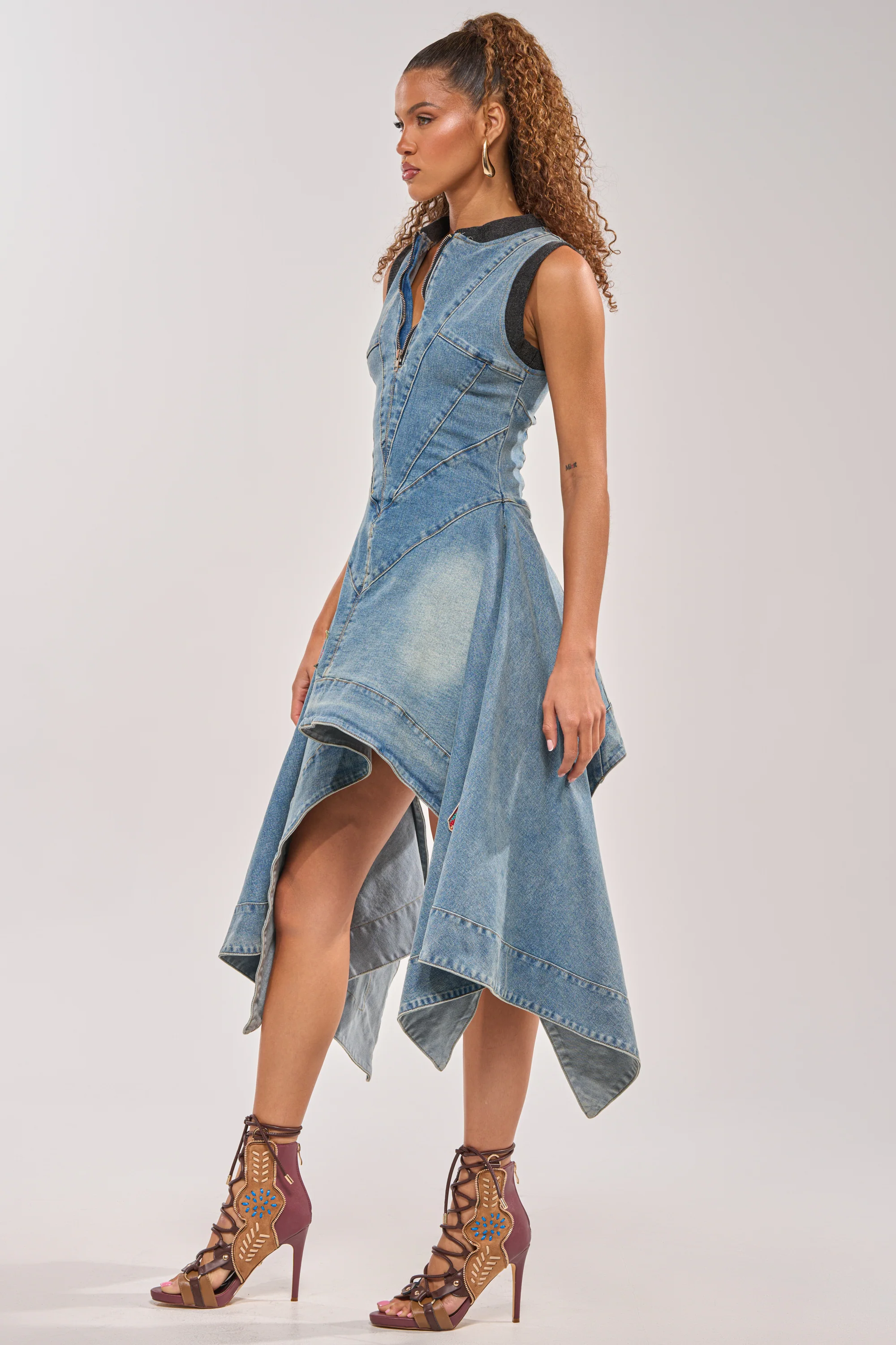 BALLER OFF DUTY DENIM PATCHWORK MINI DRESS - Akira Store